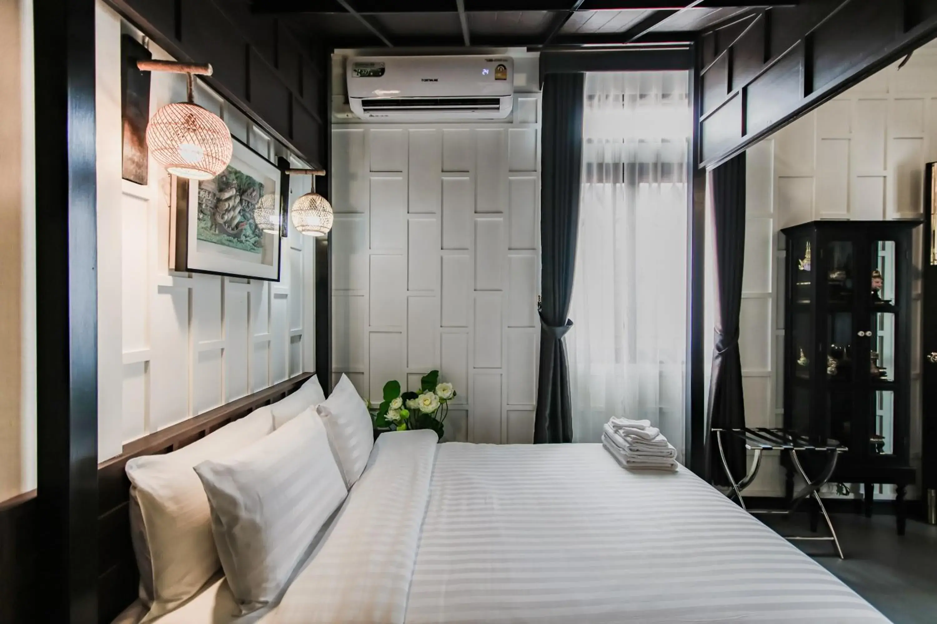 Suite in DE Phanakron Boutique Hotel Suite in DE Phanakron Boutique Hotel