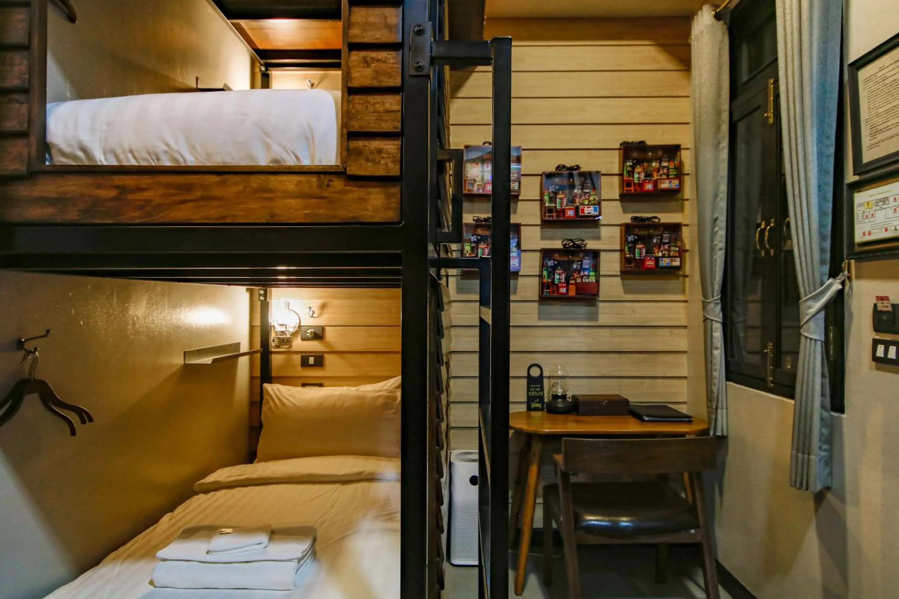 Bed in DE Phanakron Boutique Hotel