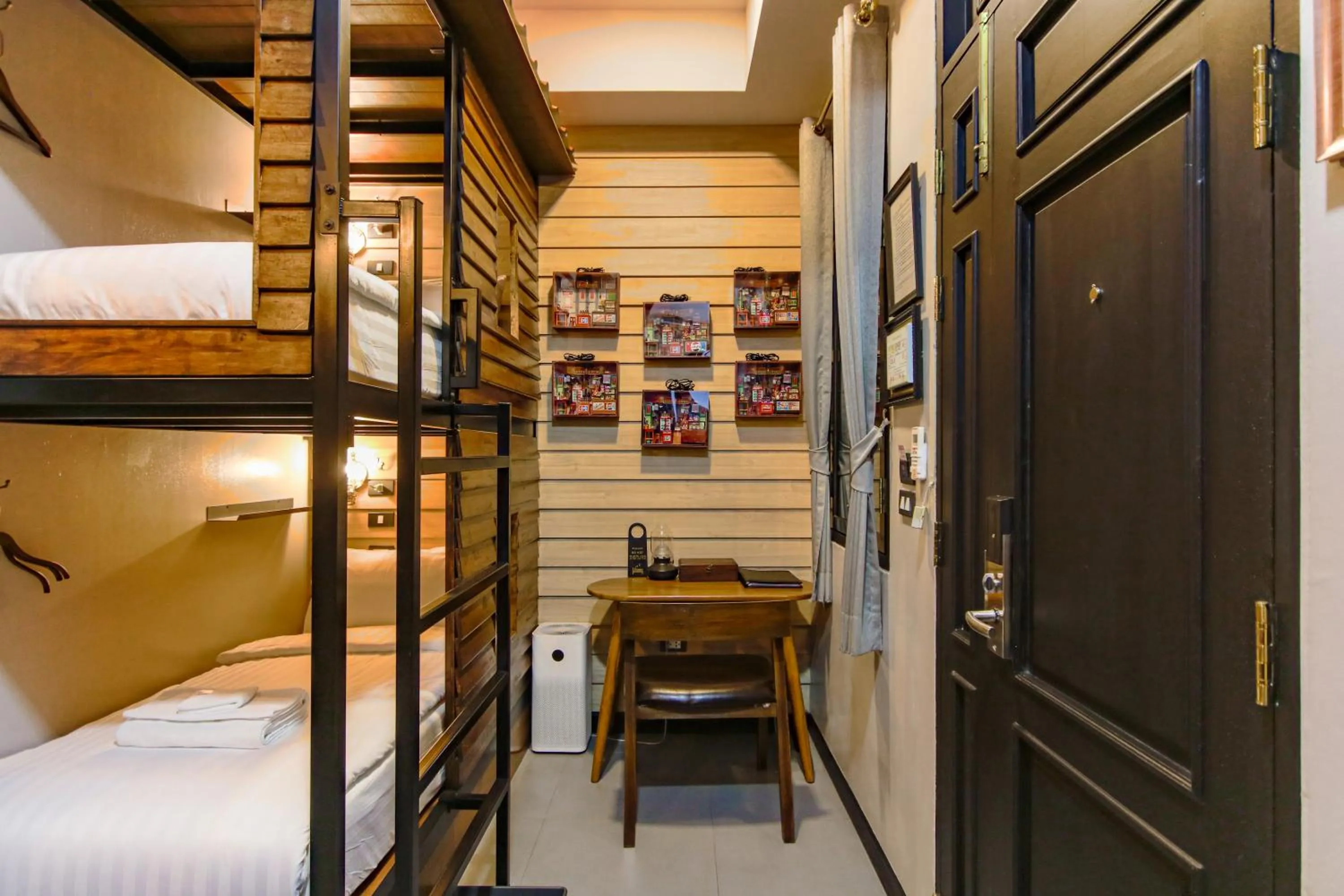 Bed in DE Phanakron Boutique Hotel