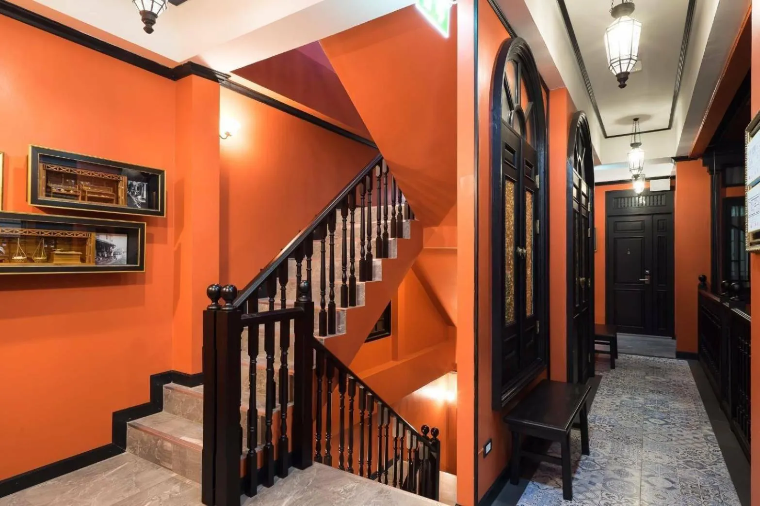 Property building in DE Phanakron Boutique Hotel