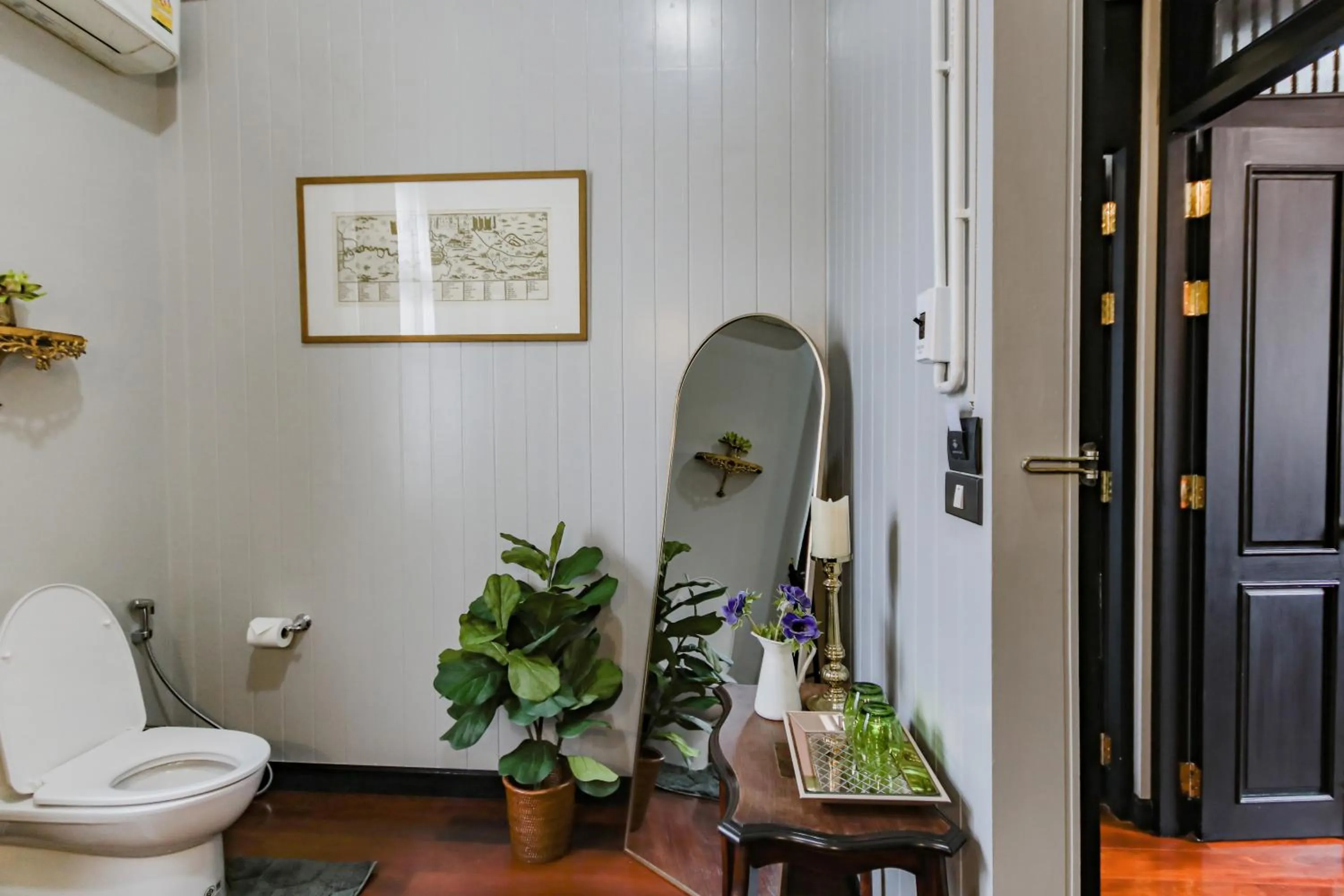 Decorative detail in DE Phanakron Boutique Hotel