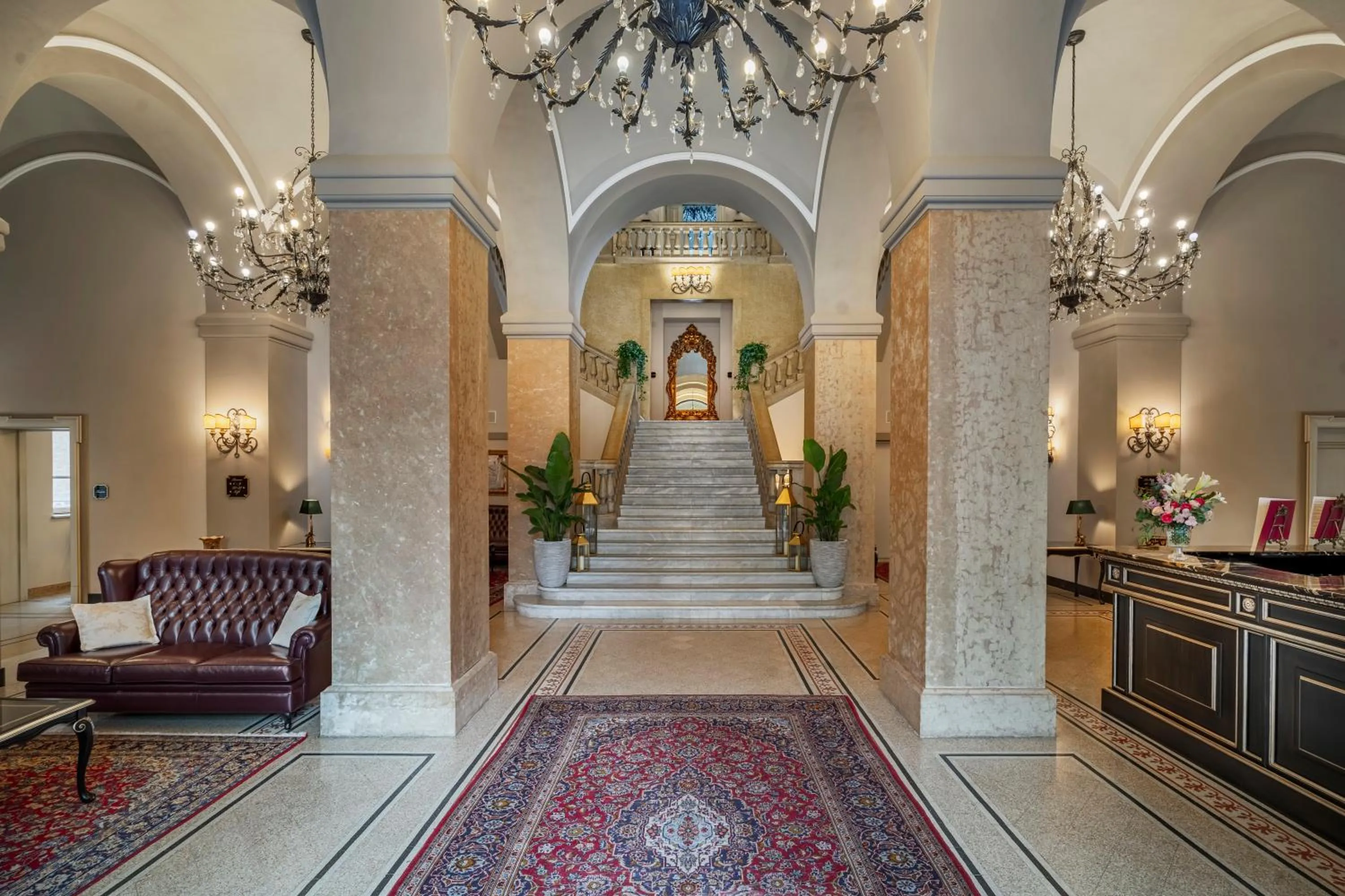 Lobby or reception in Grand Hotel di Parma - UNA Esperienze