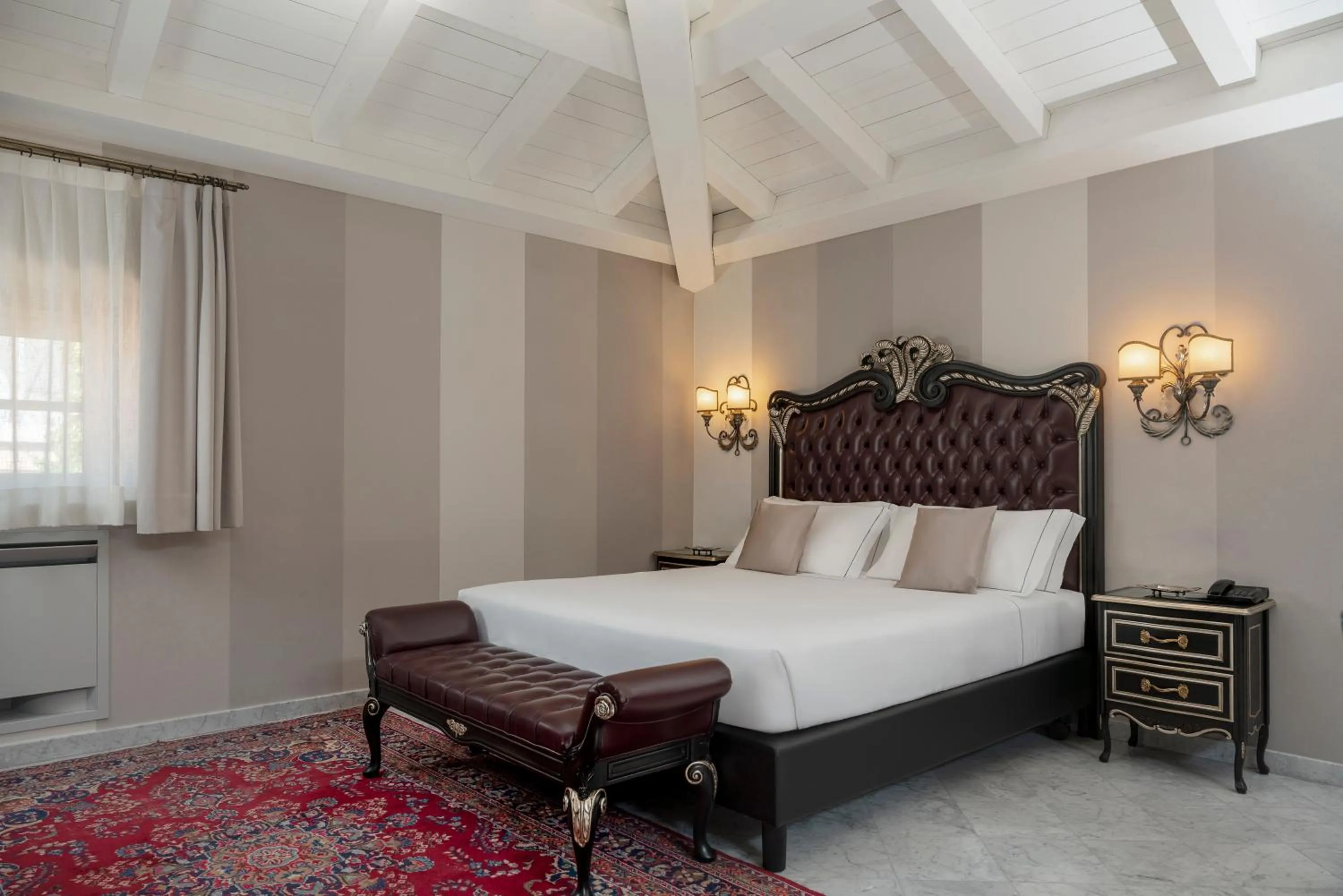 Bed in Grand Hotel di Parma - UNA Esperienze