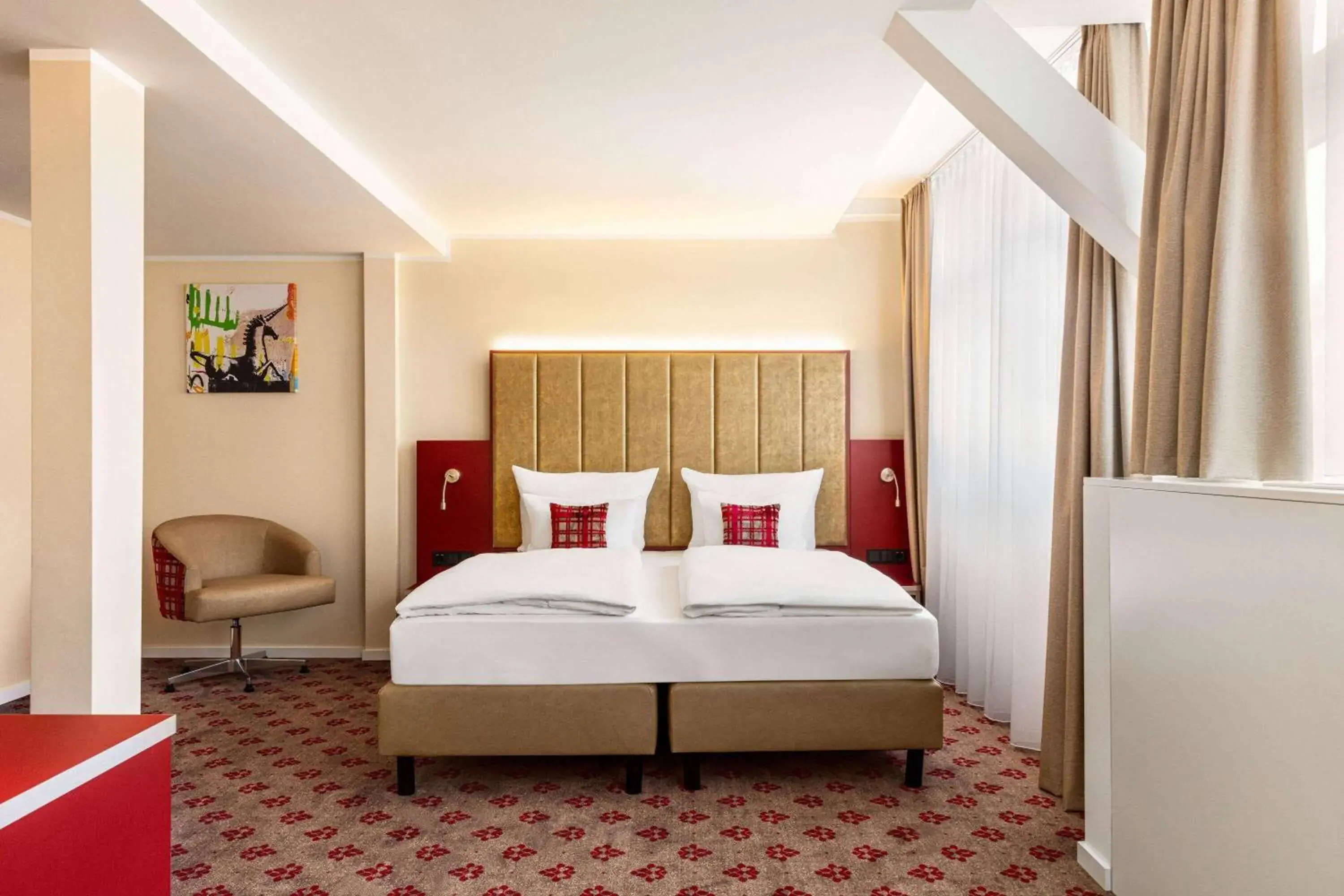 Photo of the whole room, Bed in Amedia Plaza Speyer, Trademark Collection by Wyndham Photo of the whole room, Bed in Amedia Plaza Speyer, Trademark Collection by Wyndham