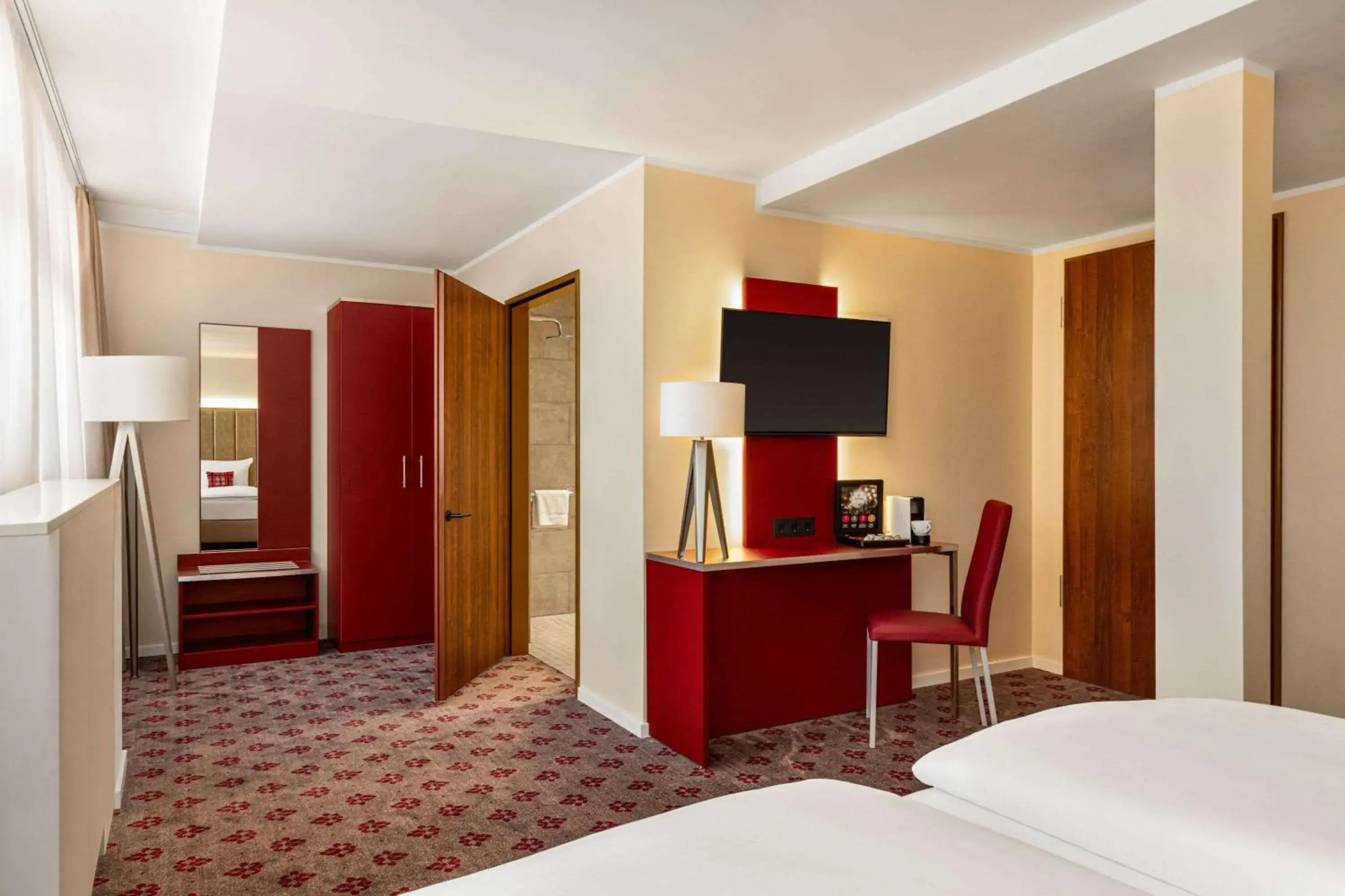 Photo of the whole room, Bed in Amedia Plaza Speyer, Trademark Collection by Wyndham Photo of the whole room, Bed in Amedia Plaza Speyer, Trademark Collection by Wyndham