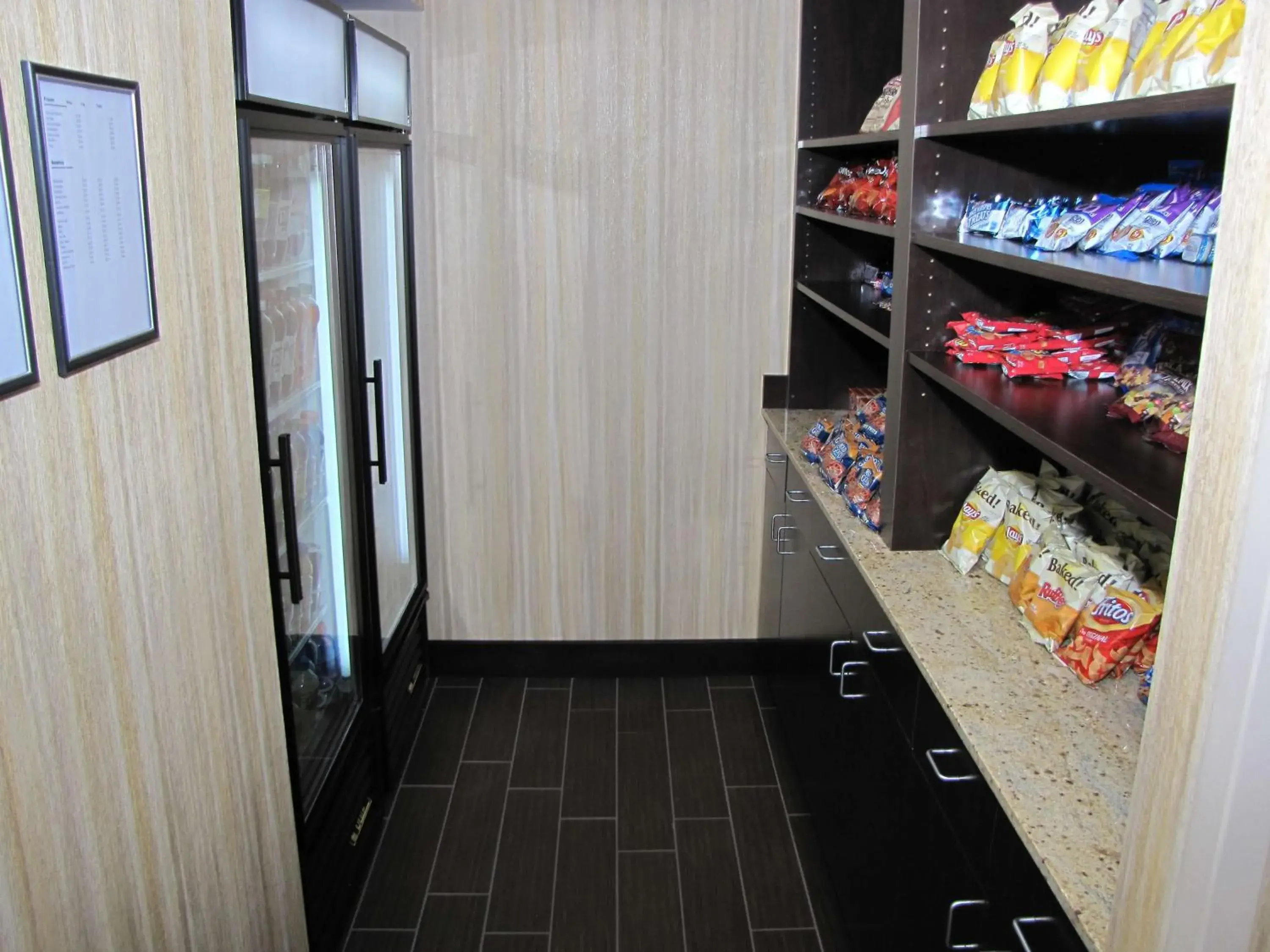 Restaurant/places to eat in Hampton Inn & Suites Jamestown Restaurant/places to eat in Hampton Inn & Suites Jamestown