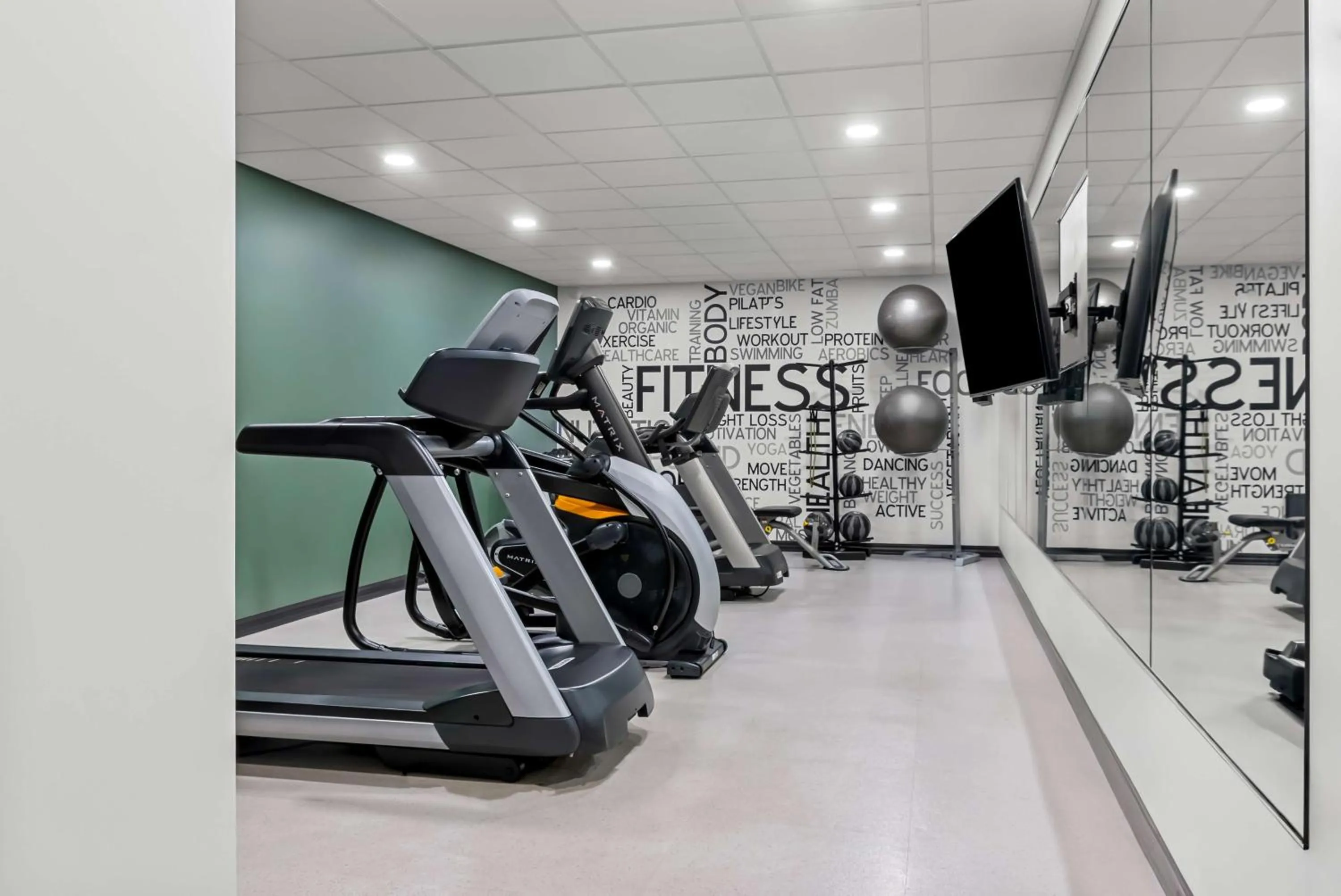 Fitness centre/facilities in Best Western Plus Winkler