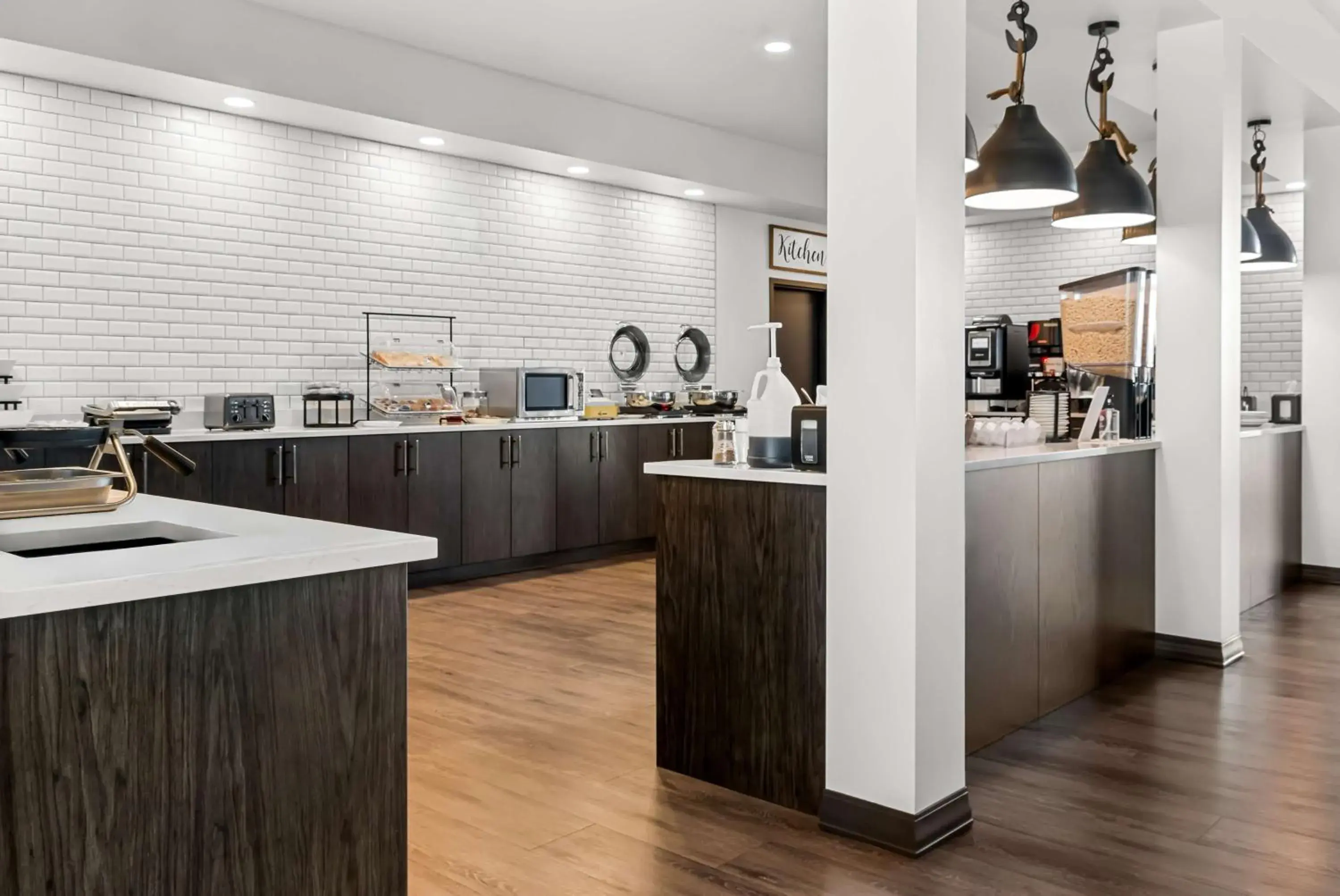 Breakfast in Best Western Plus Winkler Breakfast in Best Western Plus Winkler