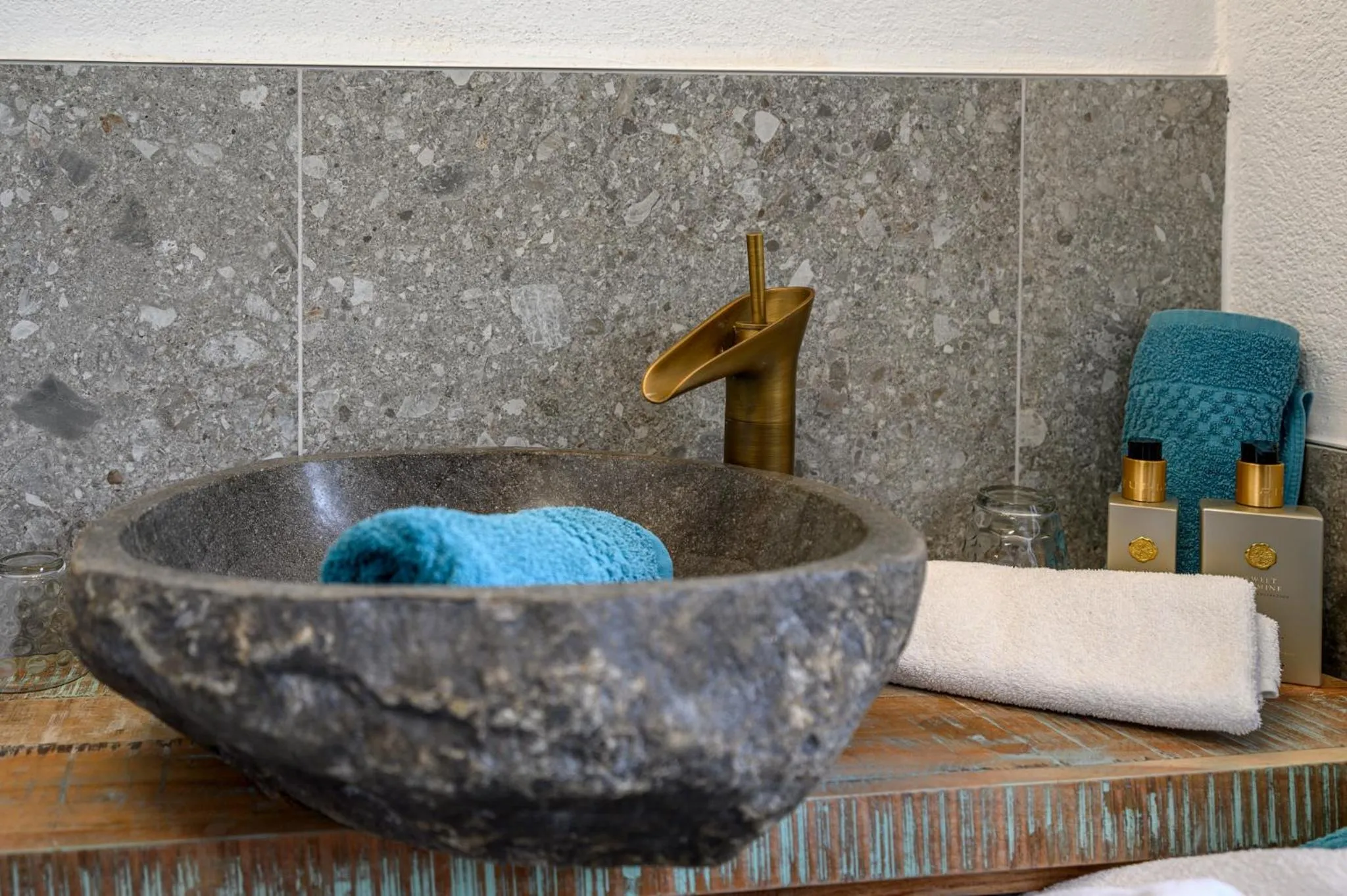 Bathroom in Restaurant Appartements Almdiele