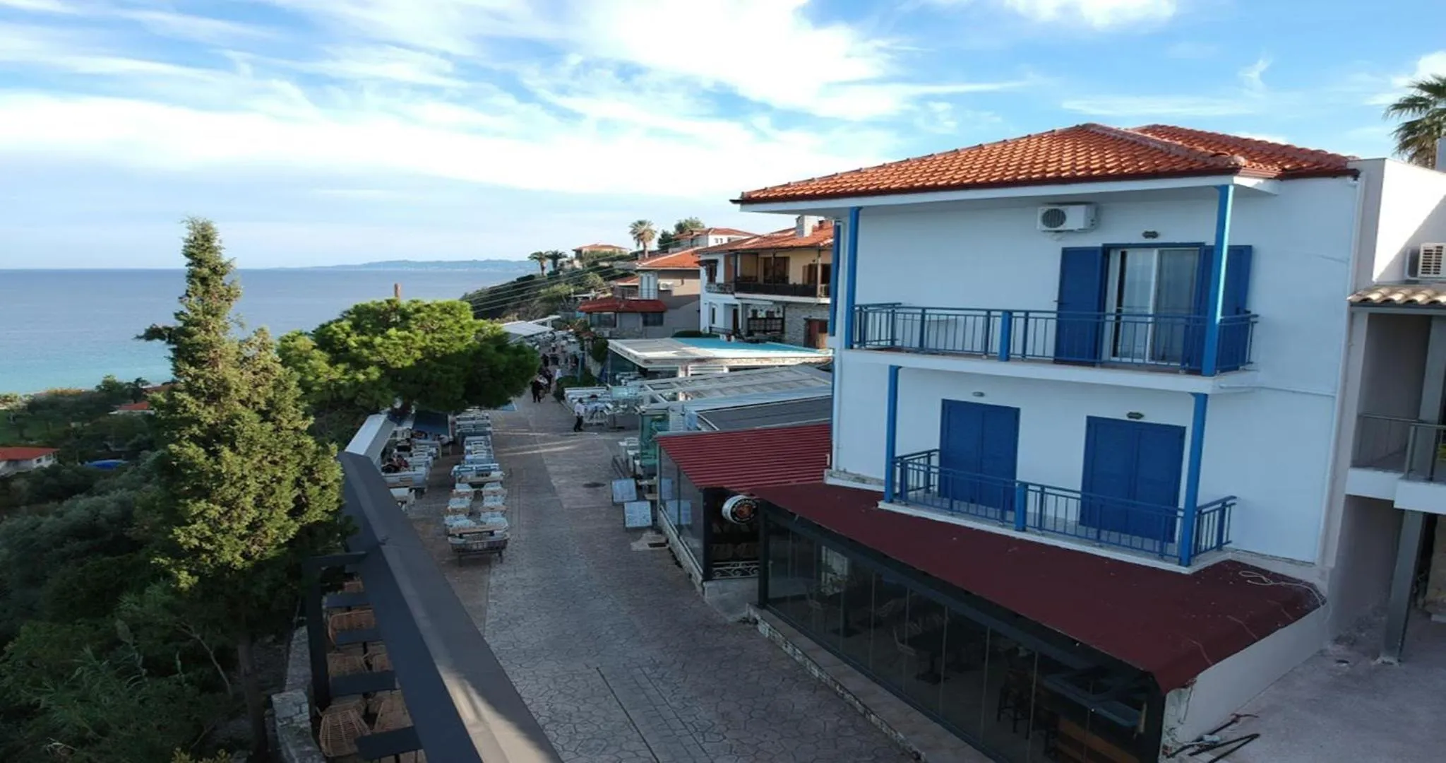 Neighbourhood in Vrachos Lofts