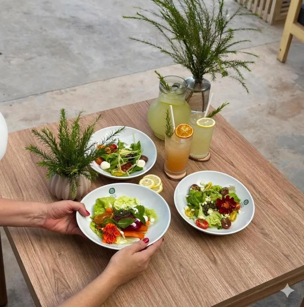 Restaurant/places to eat in Posta Natural