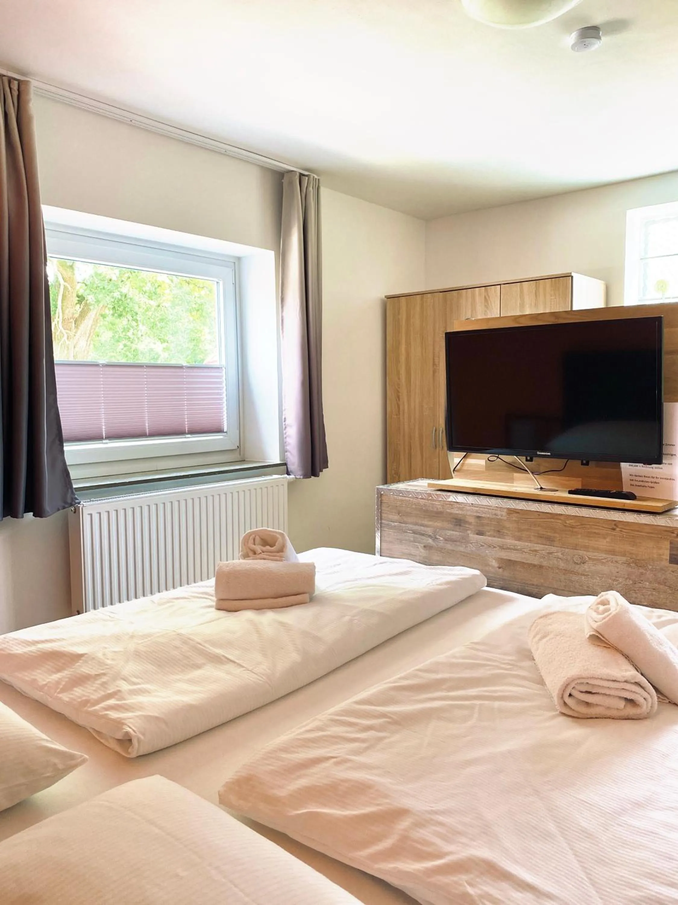 Bed in Hotel Auerhahn