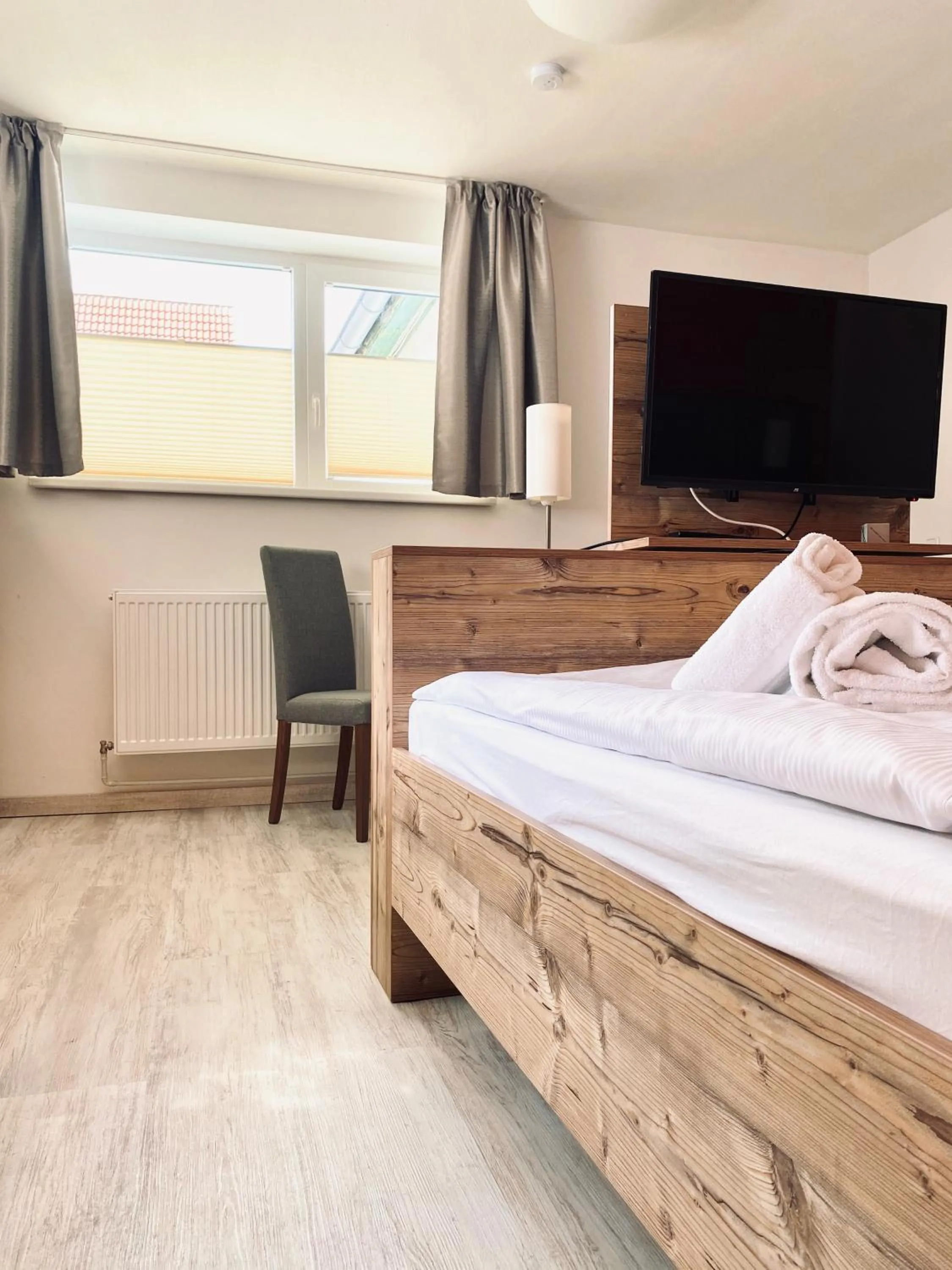 Bed in Hotel Auerhahn