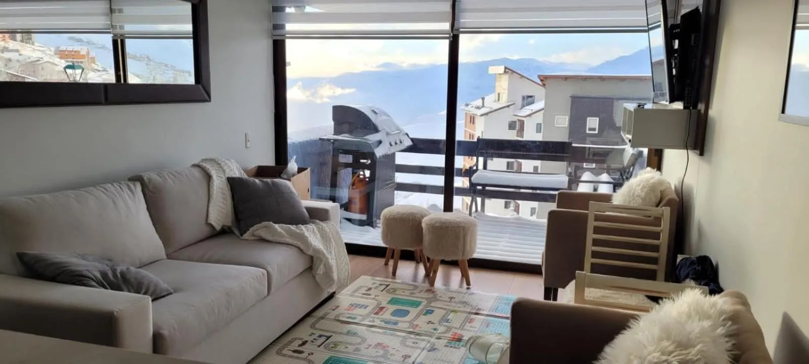 Ski in-out Apartment in El Colorado