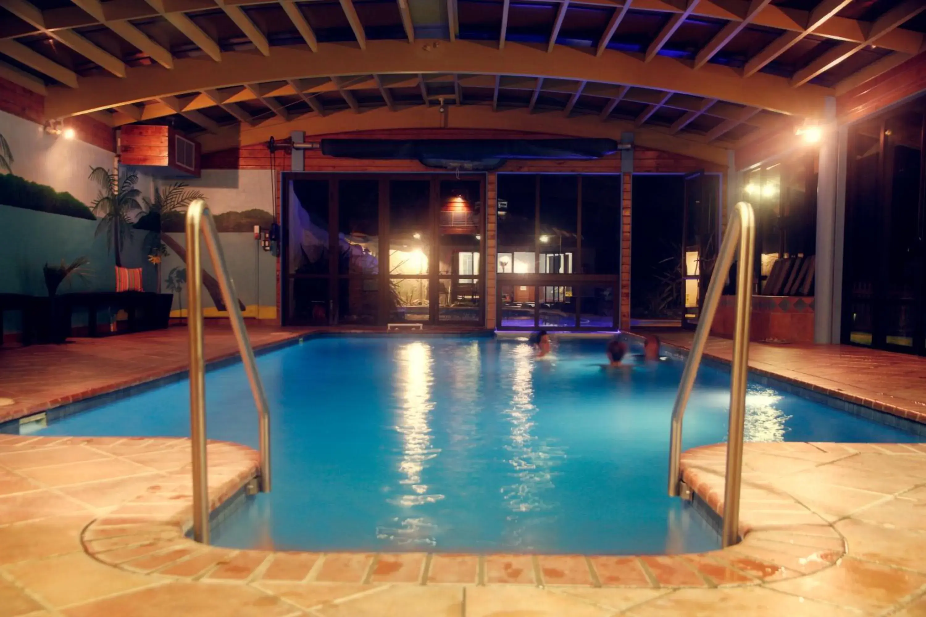 Swimming pool in Kimi Ora Eco Resort Swimming pool in Kimi Ora Eco Resort