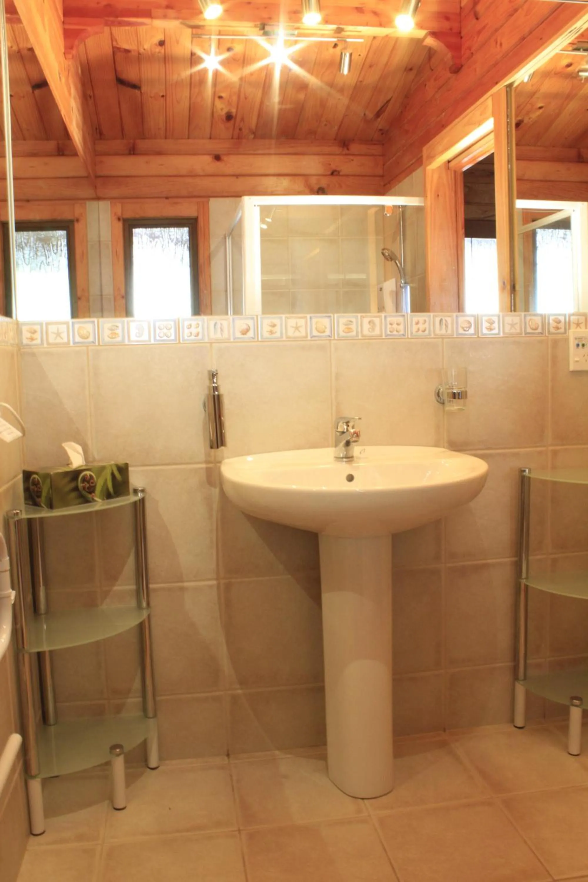 Bathroom in Kimi Ora Eco Resort