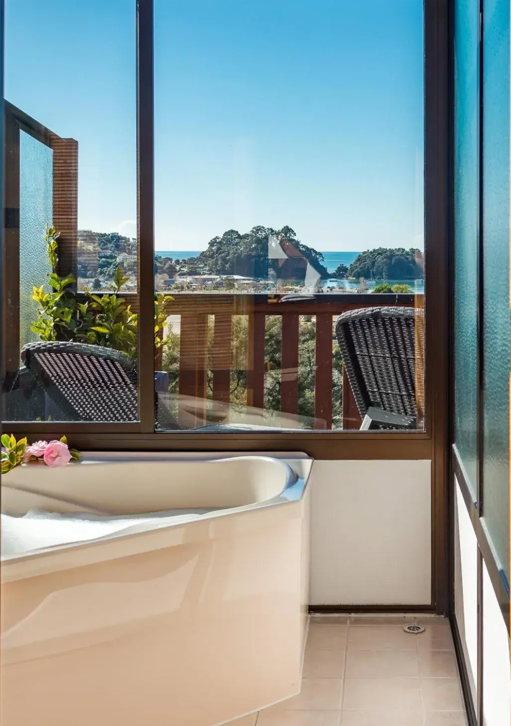 Bathroom in Kimi Ora Eco Resort Bathroom in Kimi Ora Eco Resort