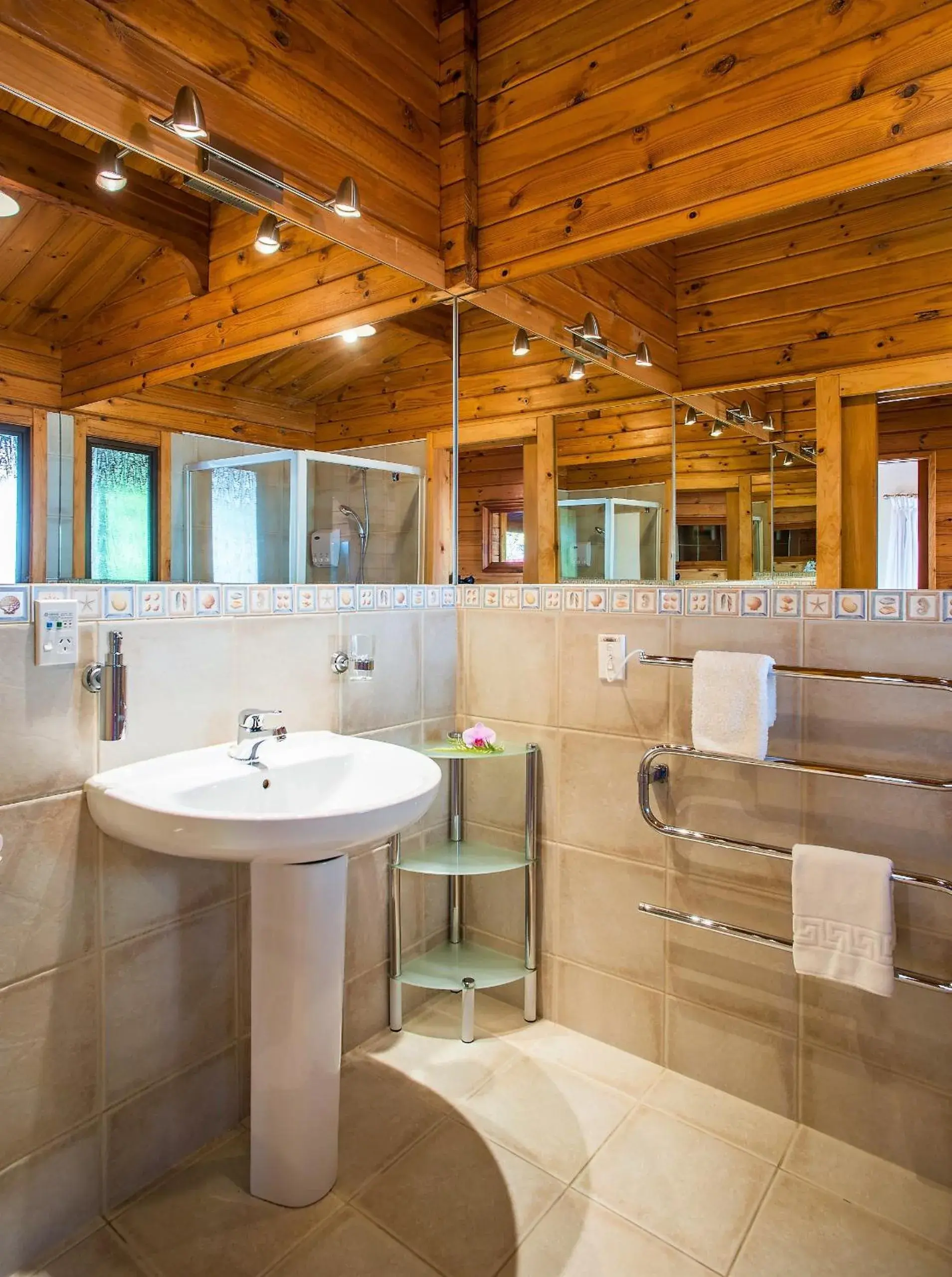 Bathroom in Kimi Ora Eco Resort Bathroom in Kimi Ora Eco Resort