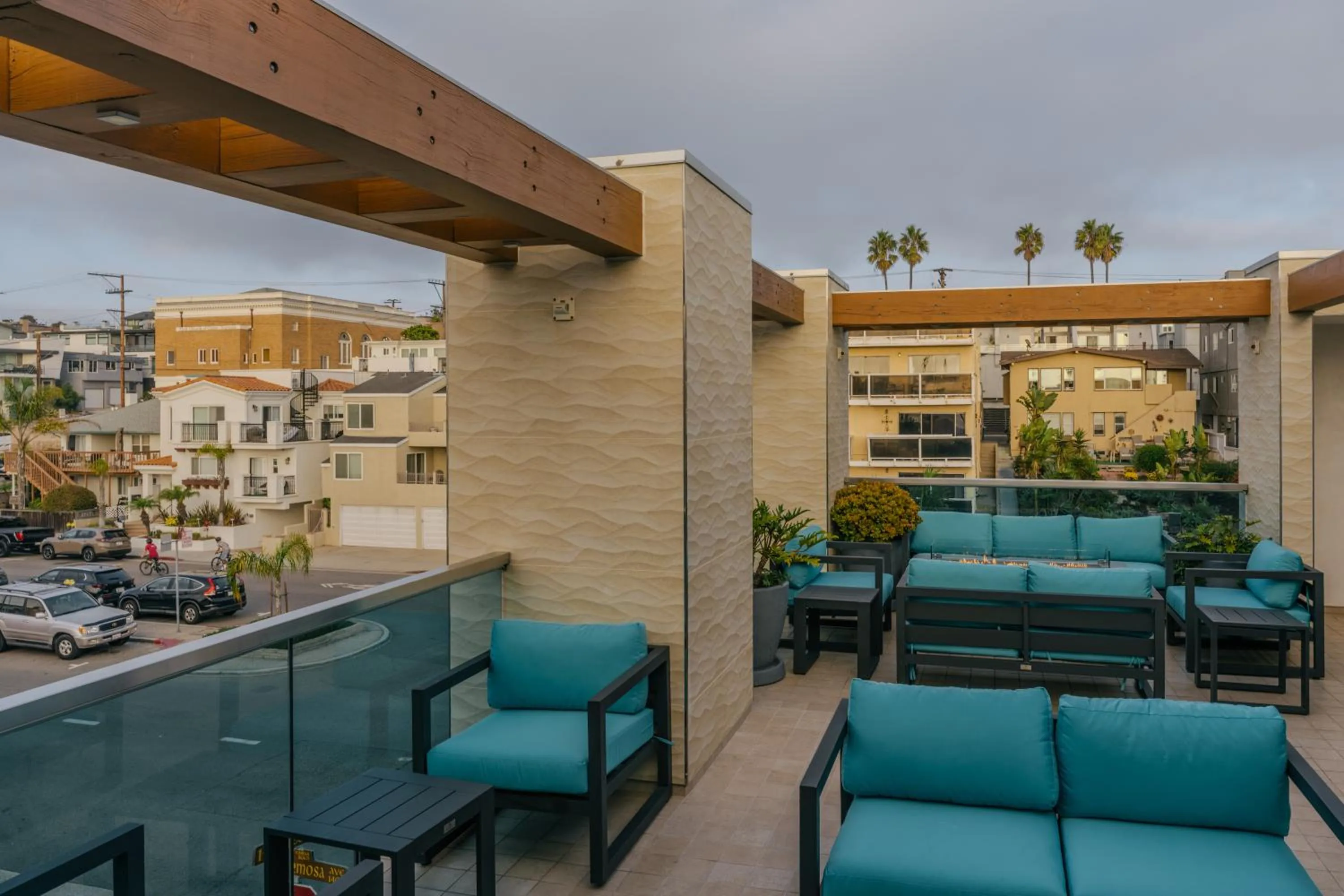 H2O Hermosa Beach Hotel