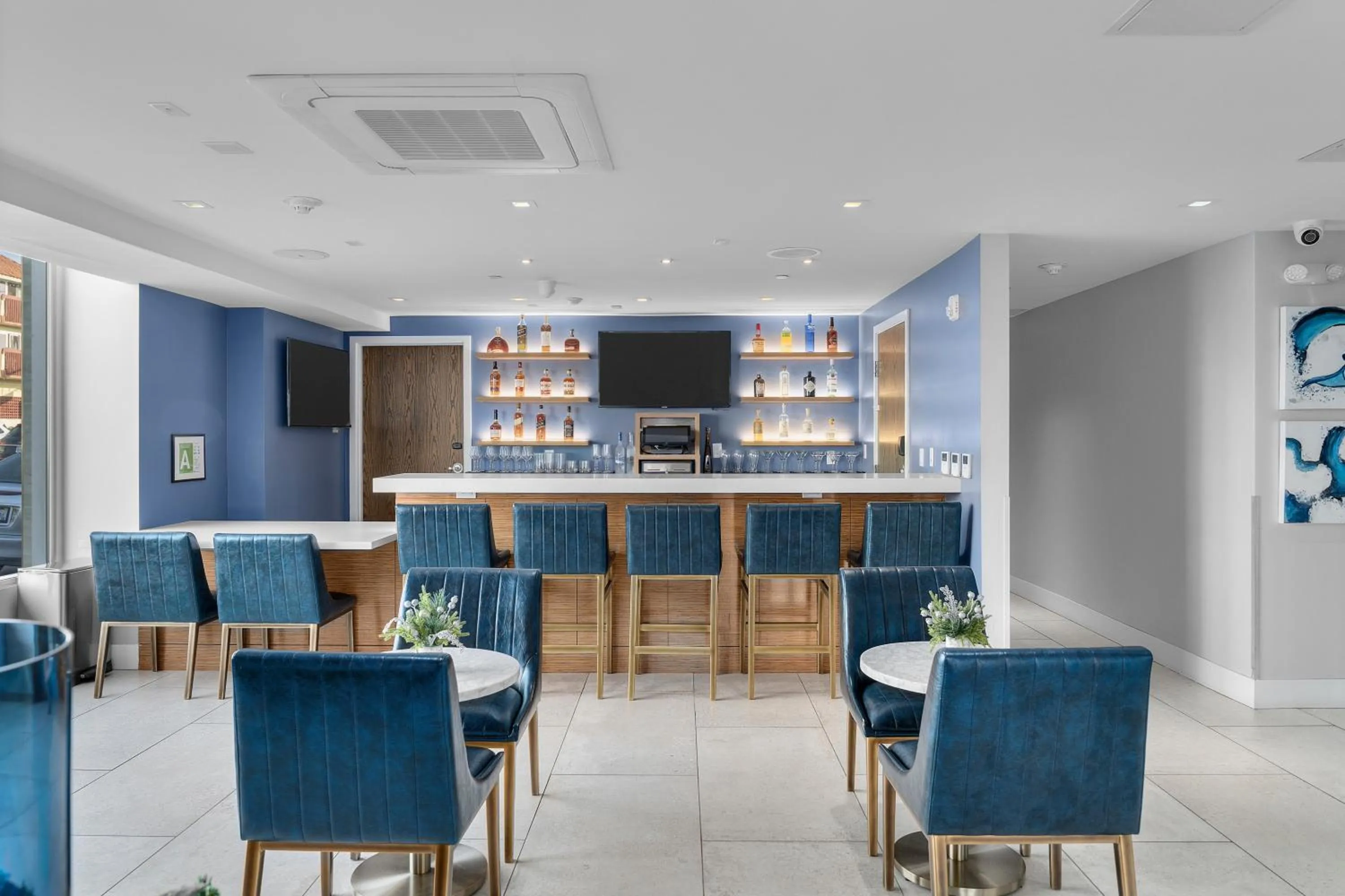 H2O Hermosa Beach Hotel