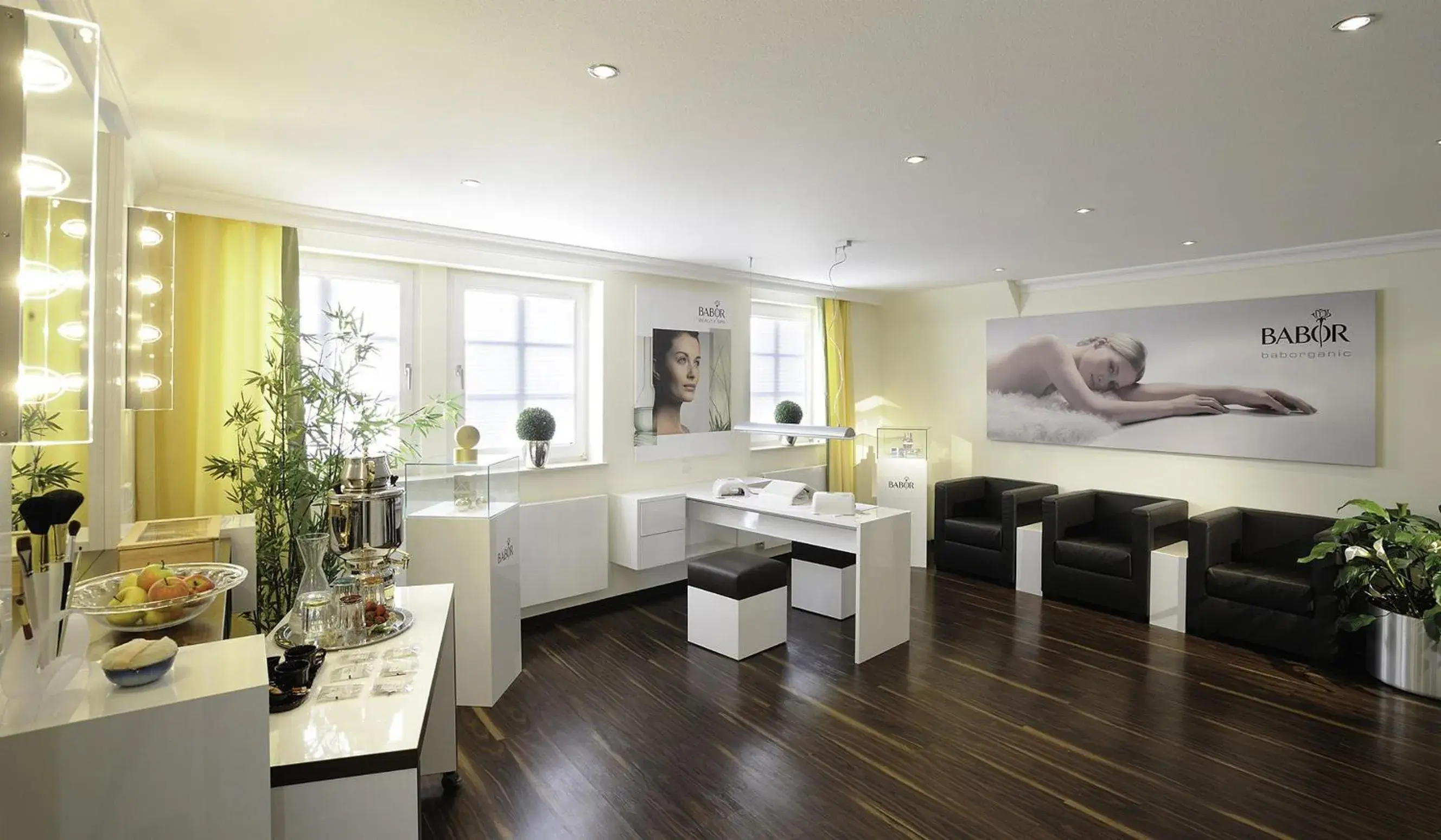 Lobby or reception in Hotel Reutemann-Seegarten Lobby or reception in Hotel Reutemann-Seegarten