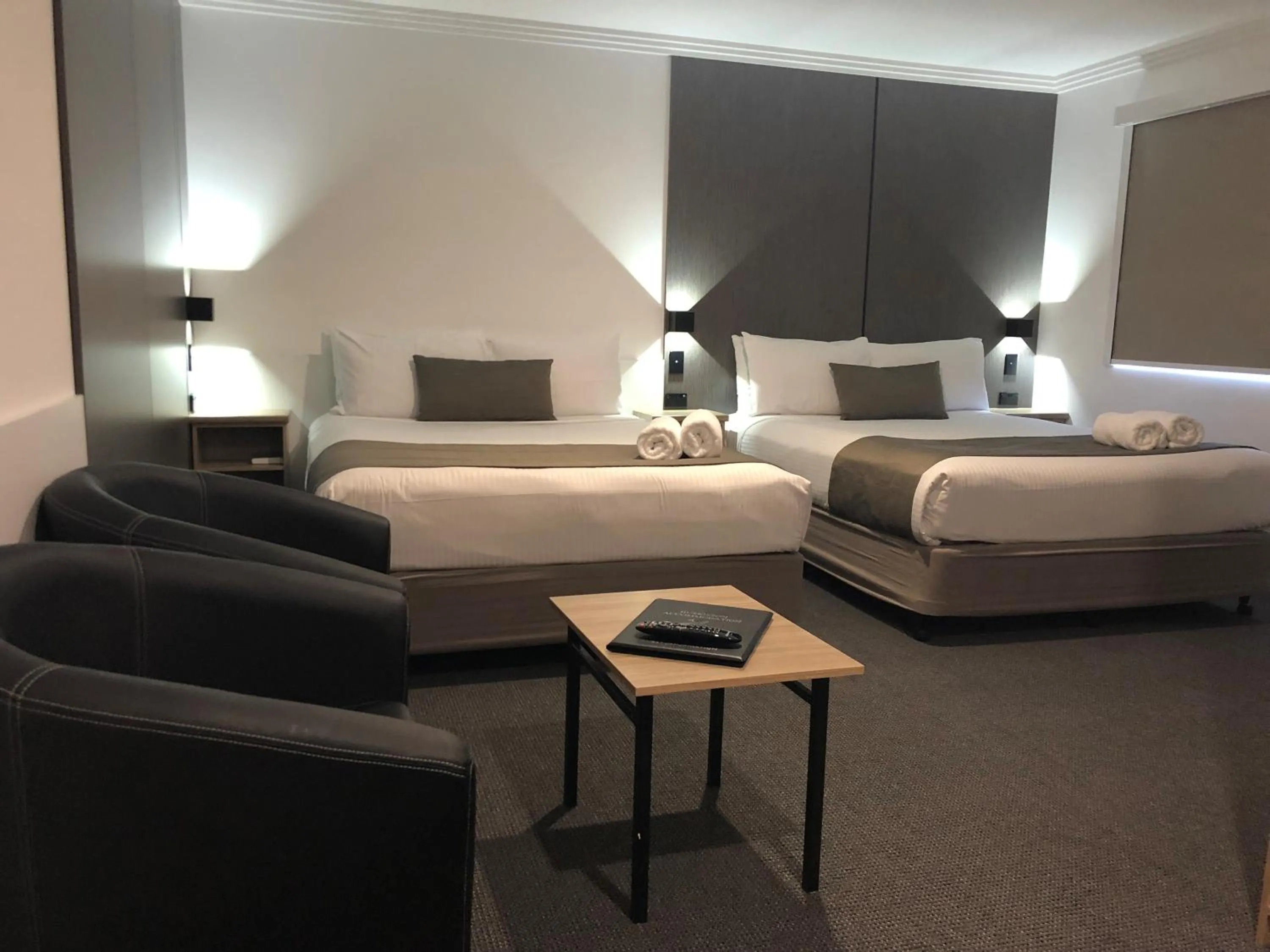 Bed in Huskisson Beach Motel