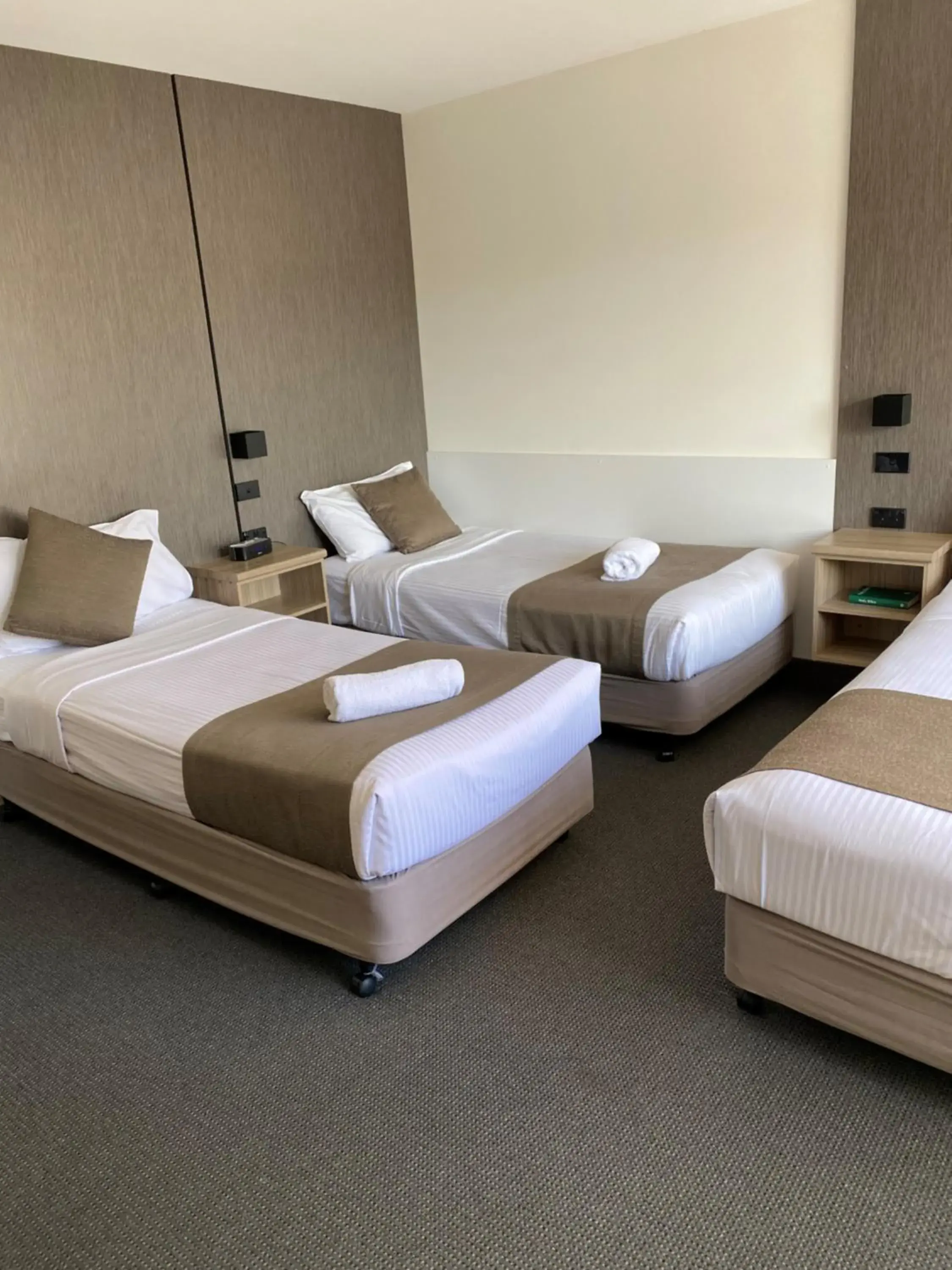 Family Room in Huskisson Beach Motel Family Room in Huskisson Beach Motel