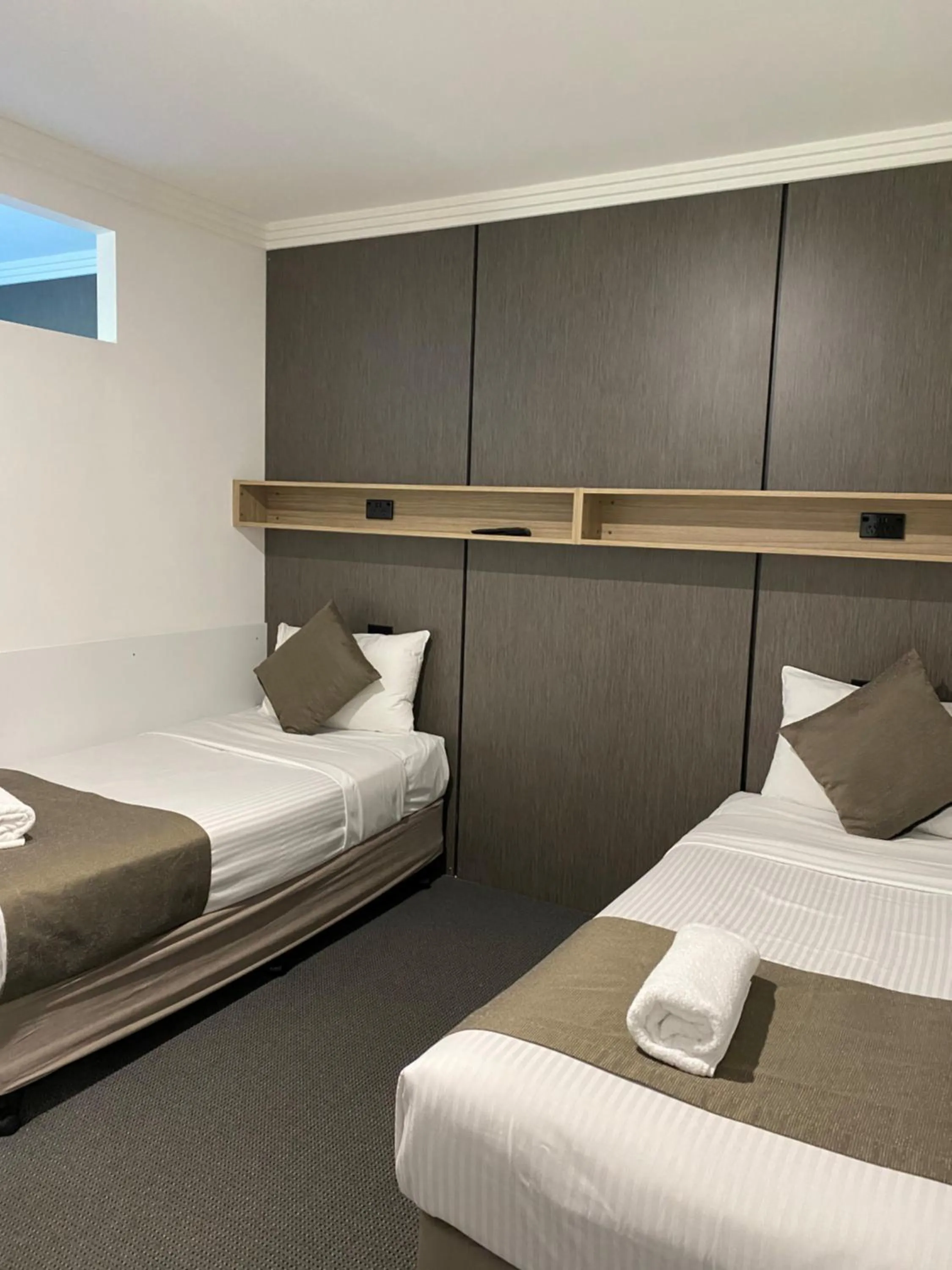 Bed in Huskisson Beach Motel