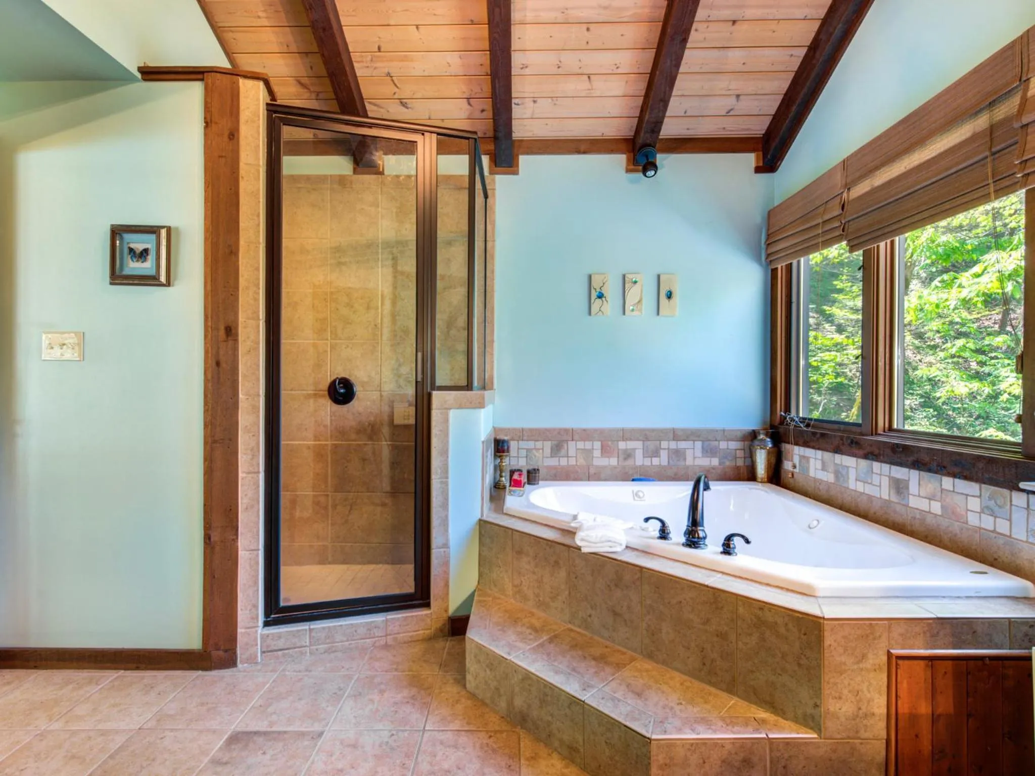 Property building in Black Bear Lodge
