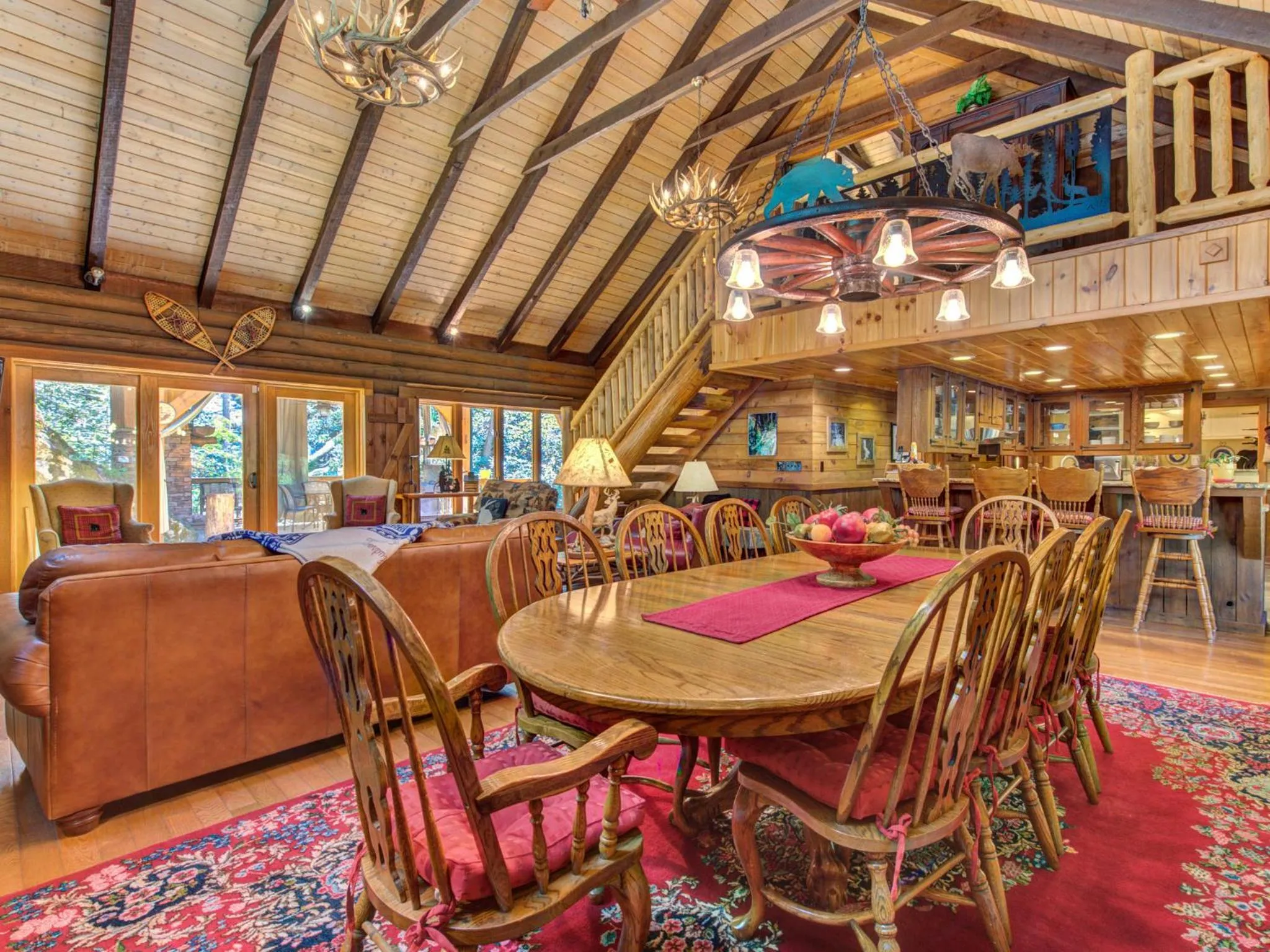 Restaurant/places to eat in Black Bear Lodge