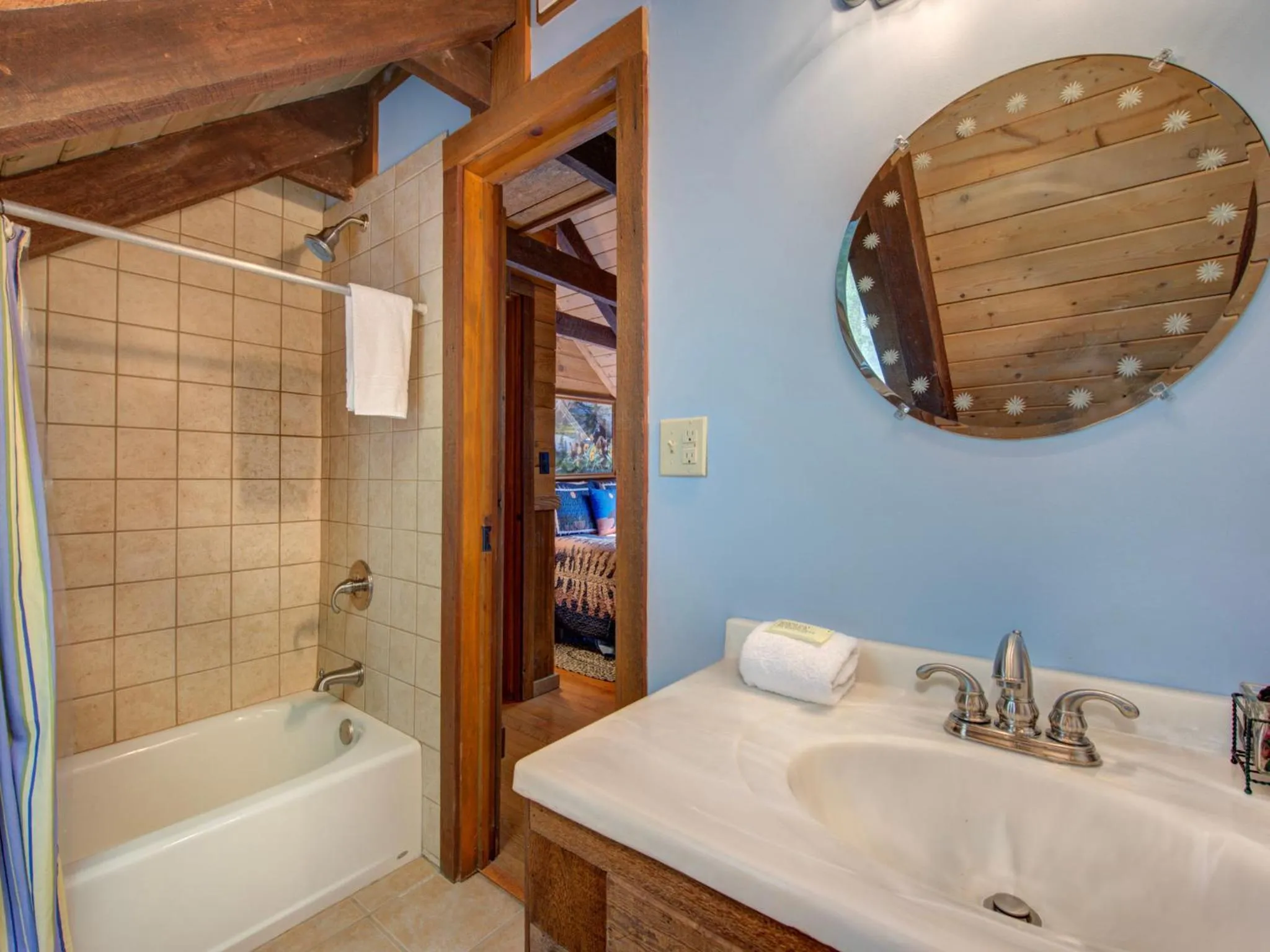 Bathroom in Black Bear Lodge