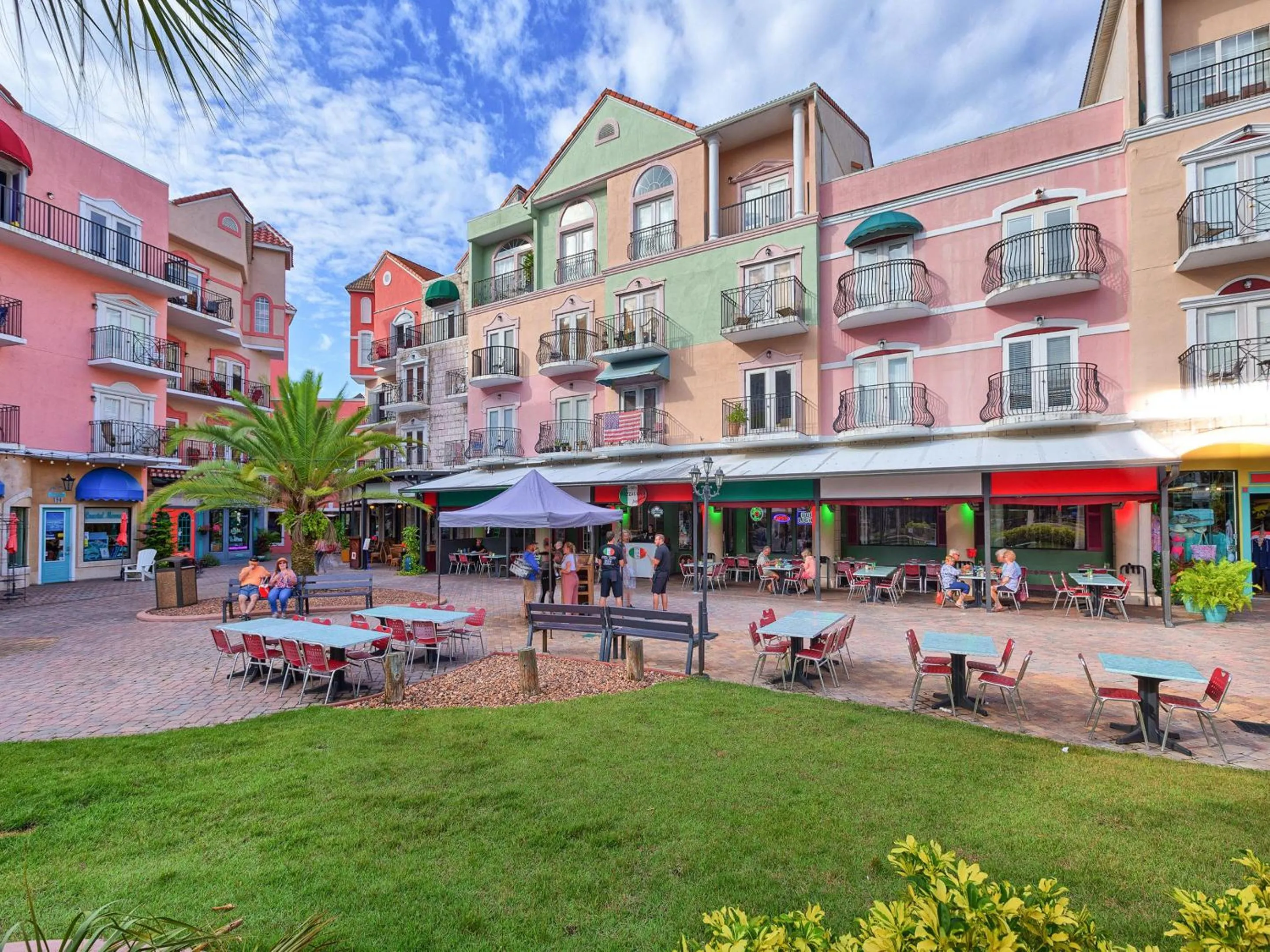 Property building in 851 Cinnamon Beach