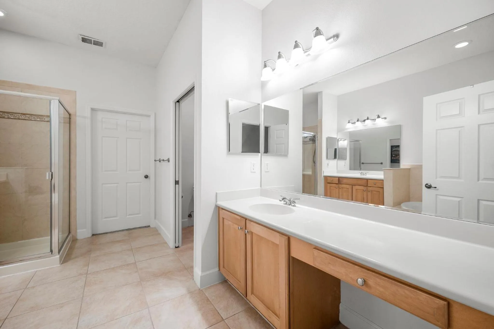Kitchen or kitchenette in 851 Cinnamon Beach