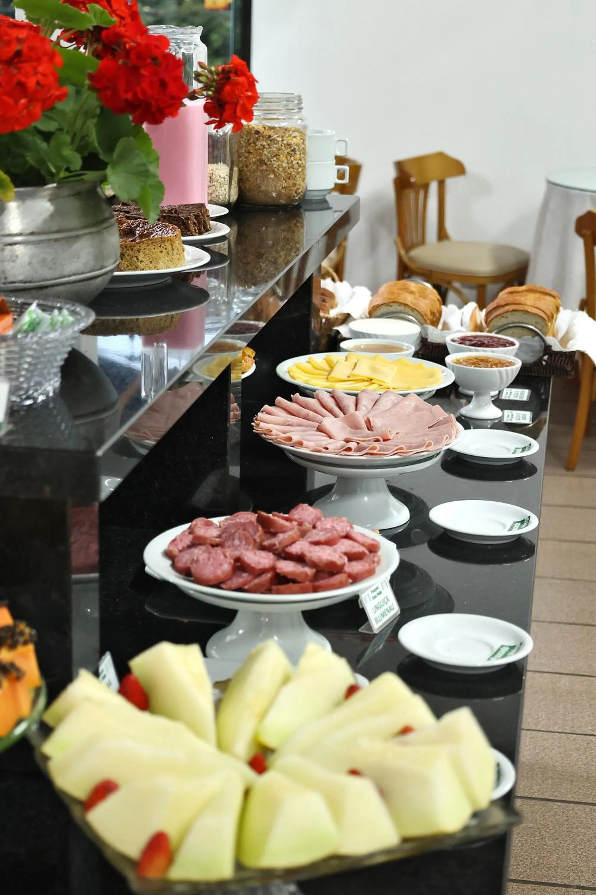 Breakfast in Pousada Oma Helga