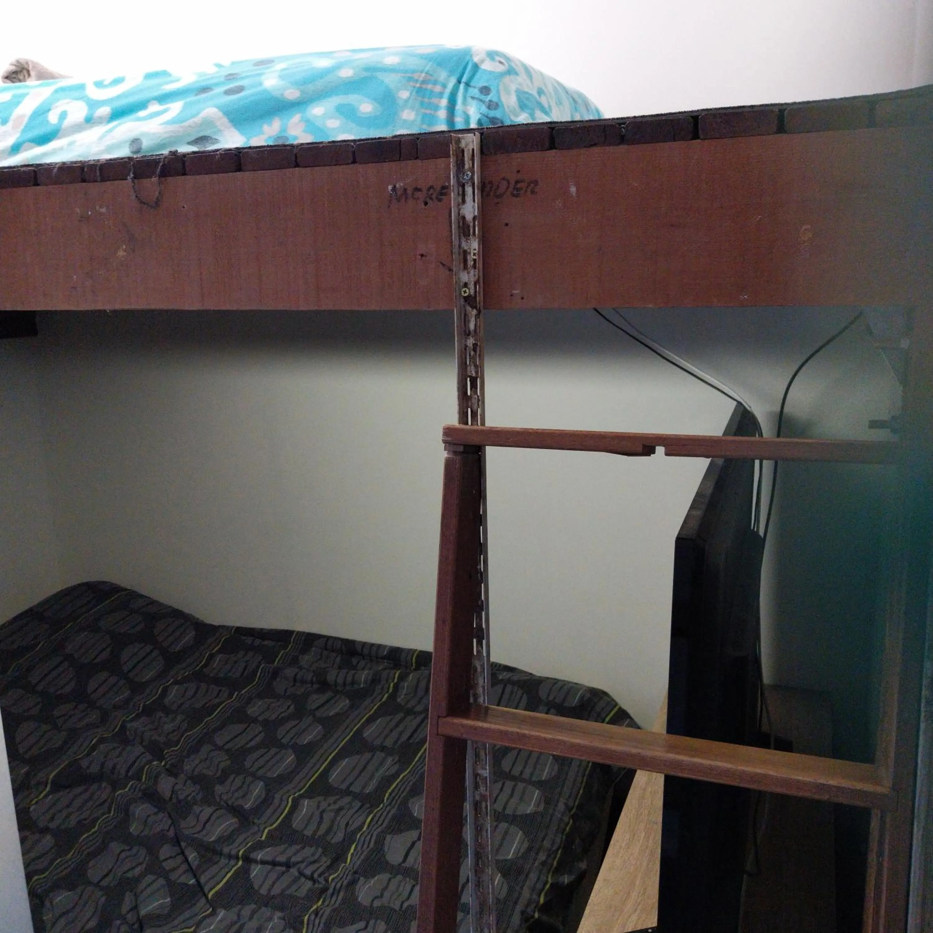 bunk bed, Bed in Chalet Jindabyne