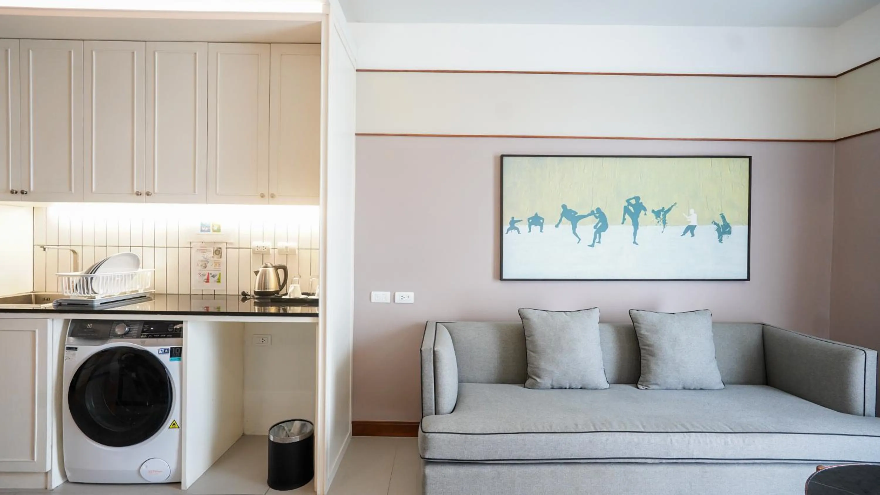 Coffee/tea facilities in Marina House MUAYTHAI Ta-iad Phuket