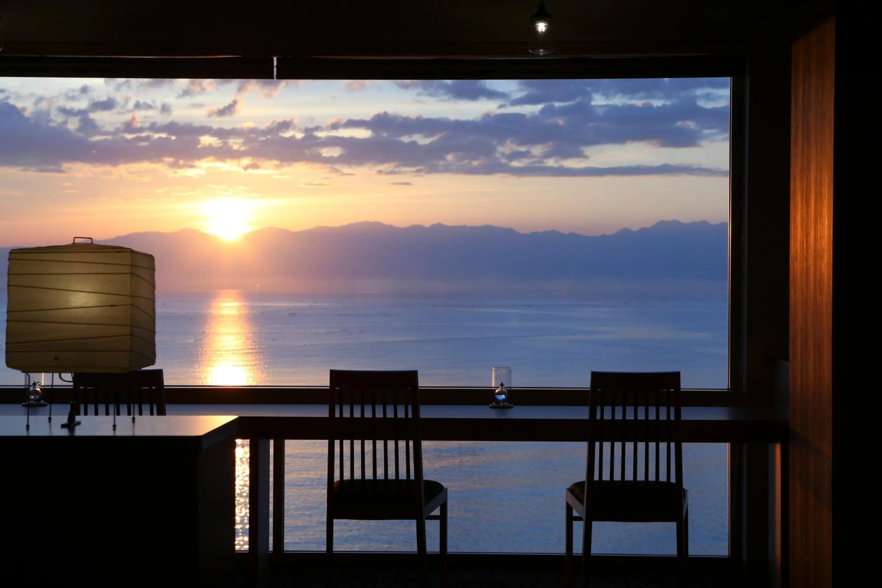 Restaurant/places to eat in Umiakari