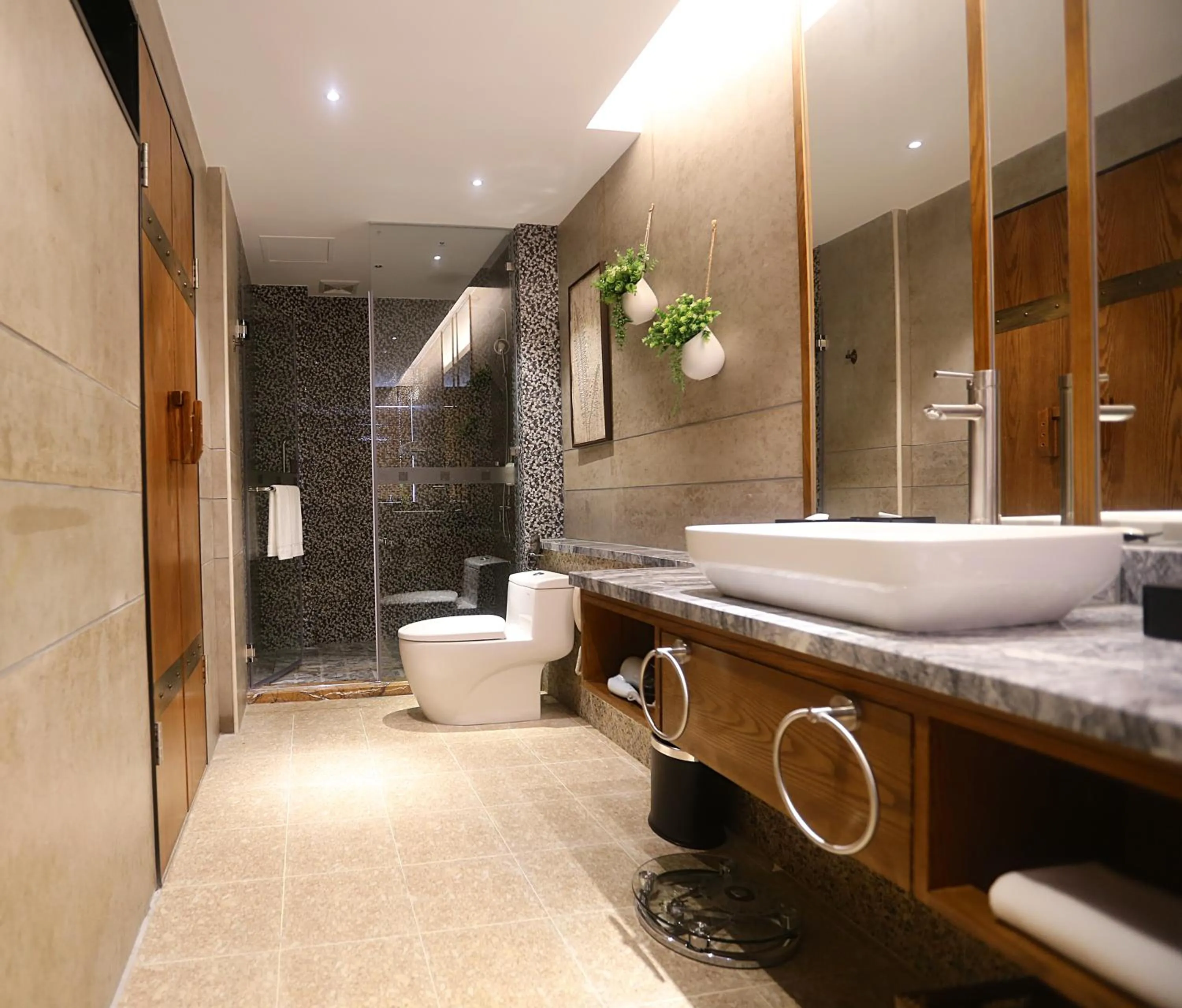 Bathroom in Gondola Hotel