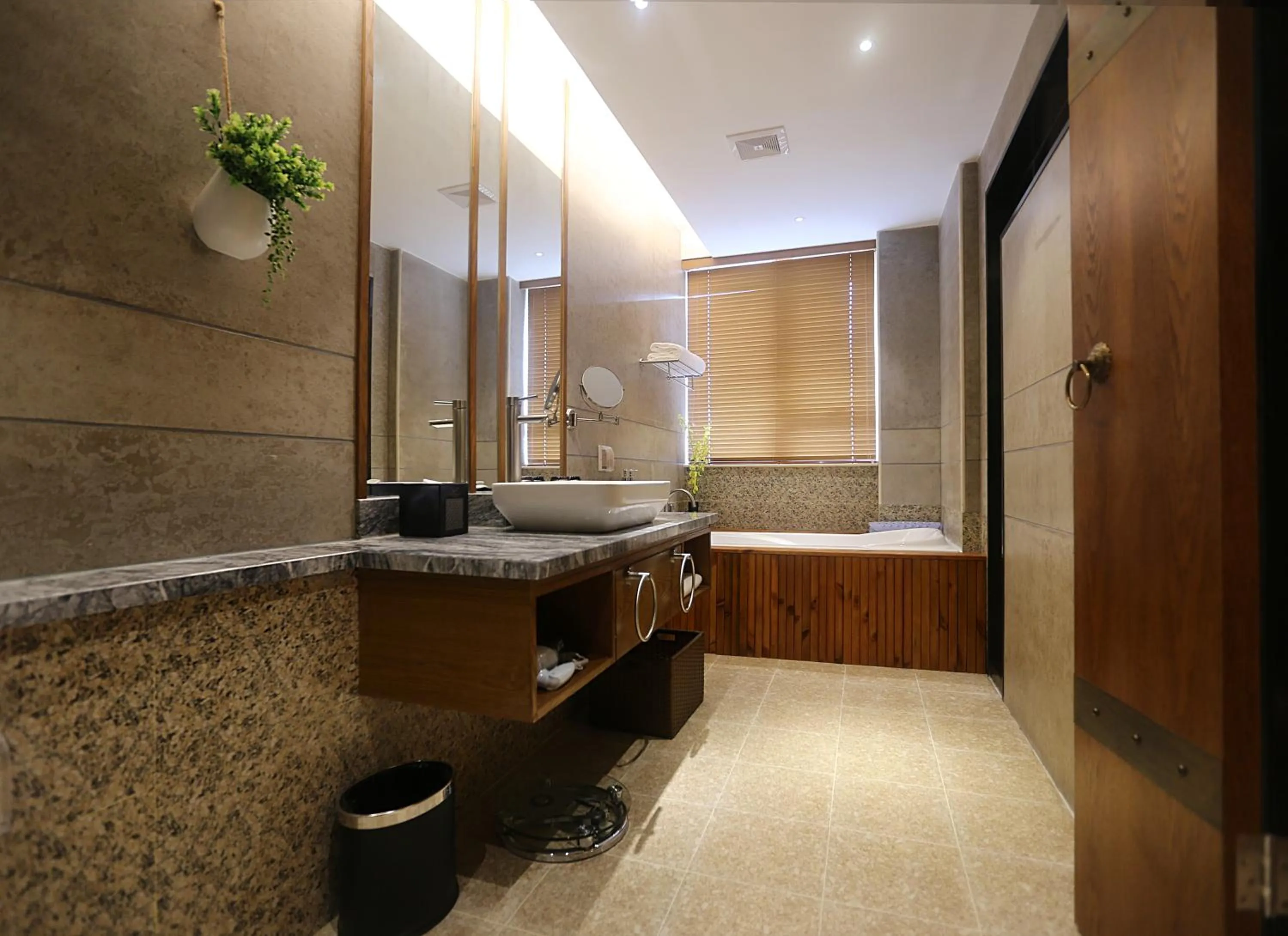 Bathroom in Gondola Hotel