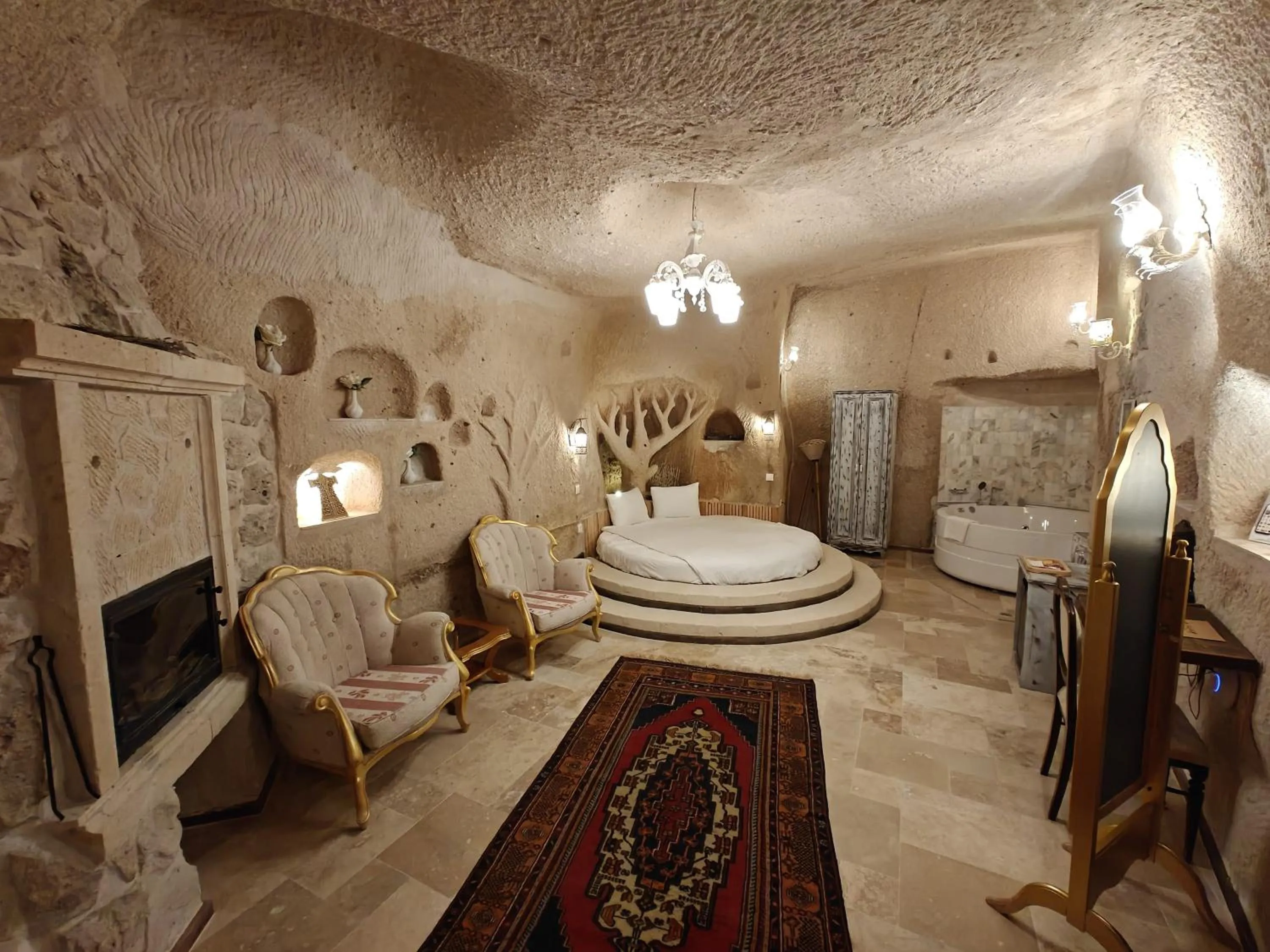 Bed in Karlık Cave Suite Cappadocia