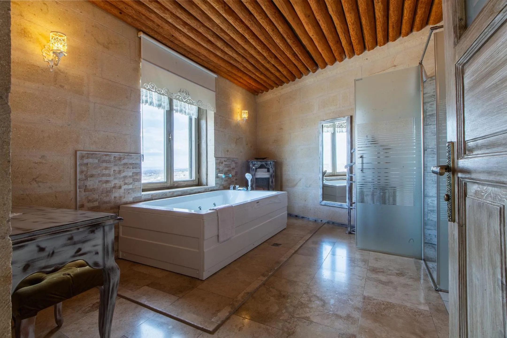 Shower, Bed in Karlık Cave Suite Cappadocia