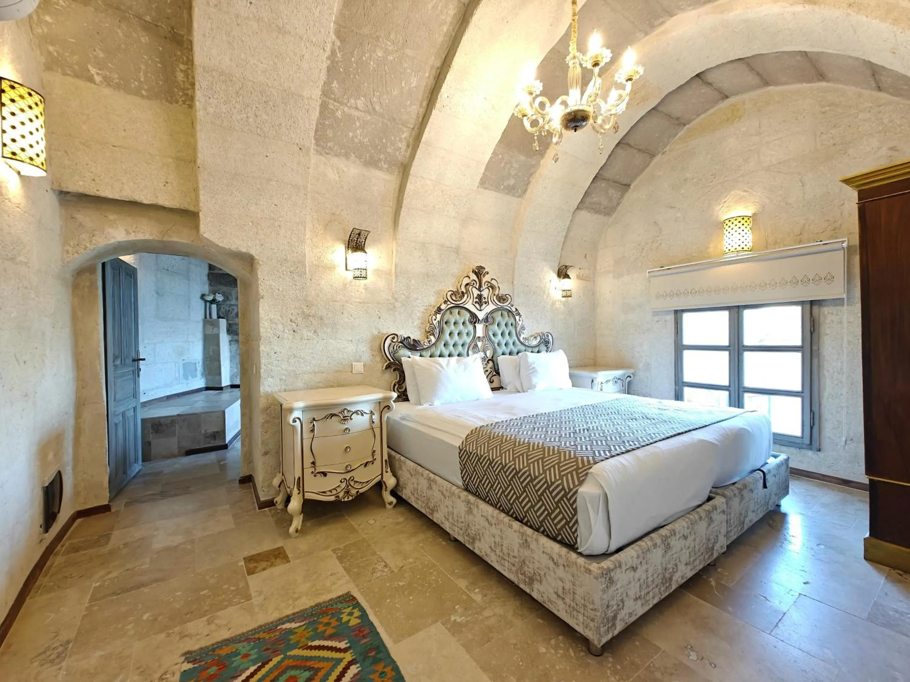 Bedroom, Bed in Karlık Cave Suite Cappadocia