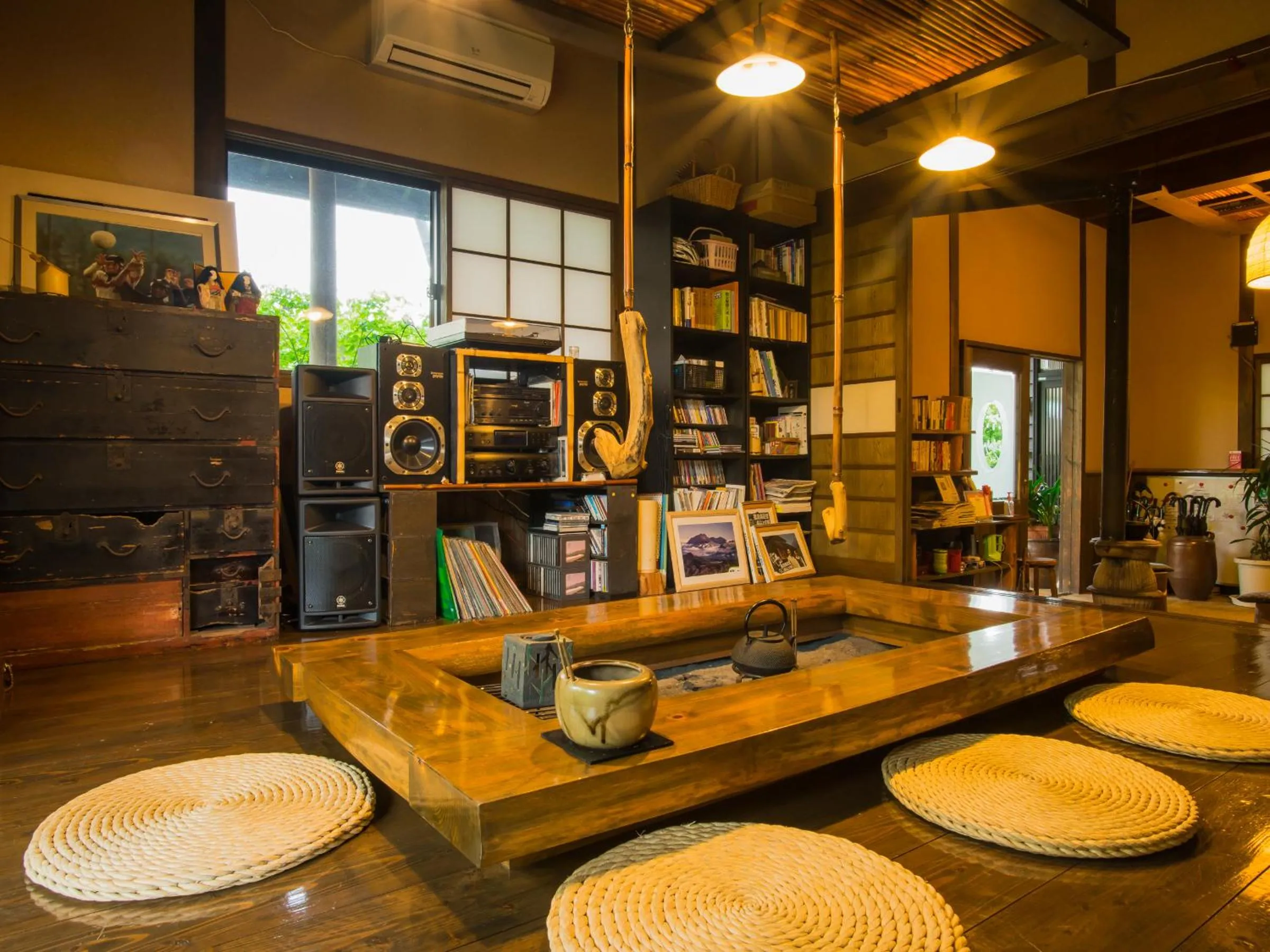 Area and facilities in Yurari Rokumyo