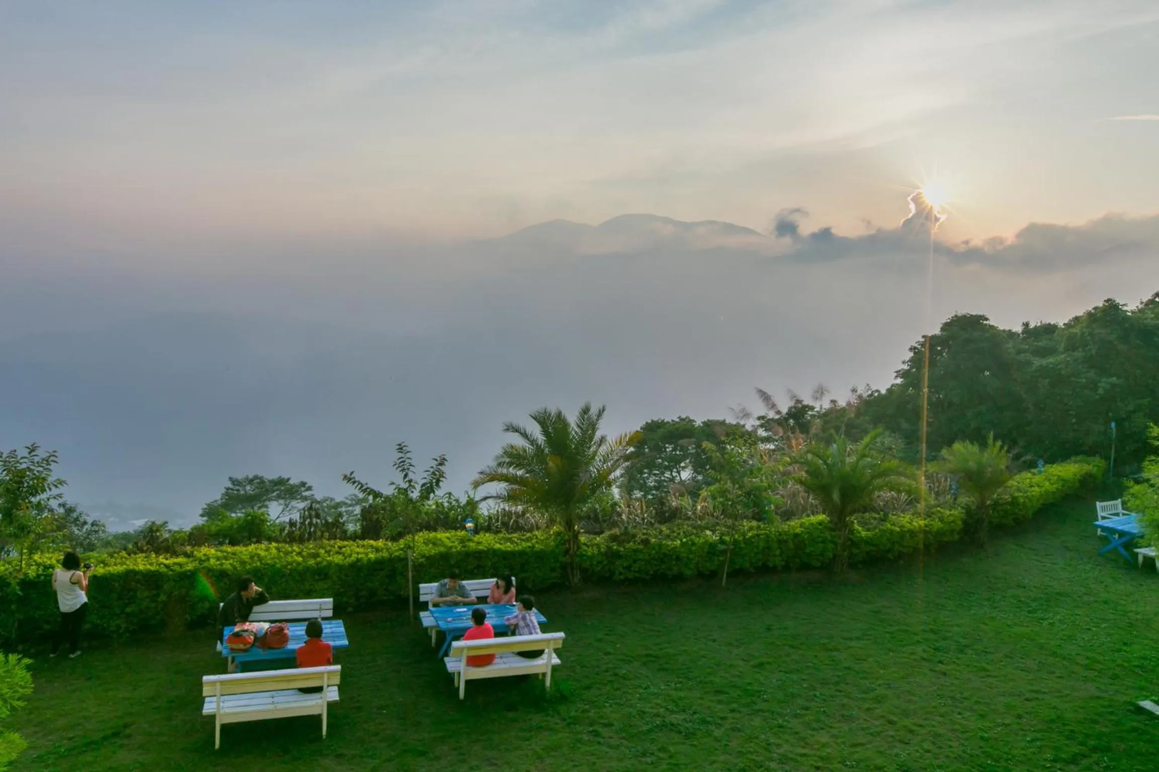 Area and facilities in Cingjing Brilliant Twins of Seattle