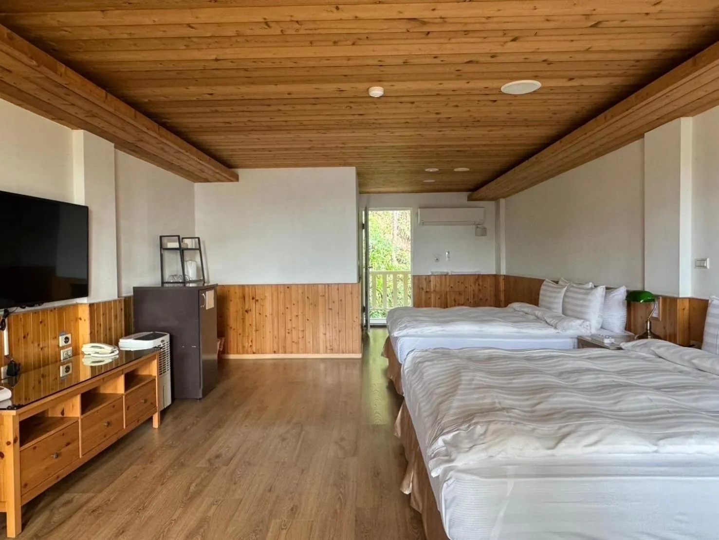 Bed in Cingjing Brilliant Twins of Seattle