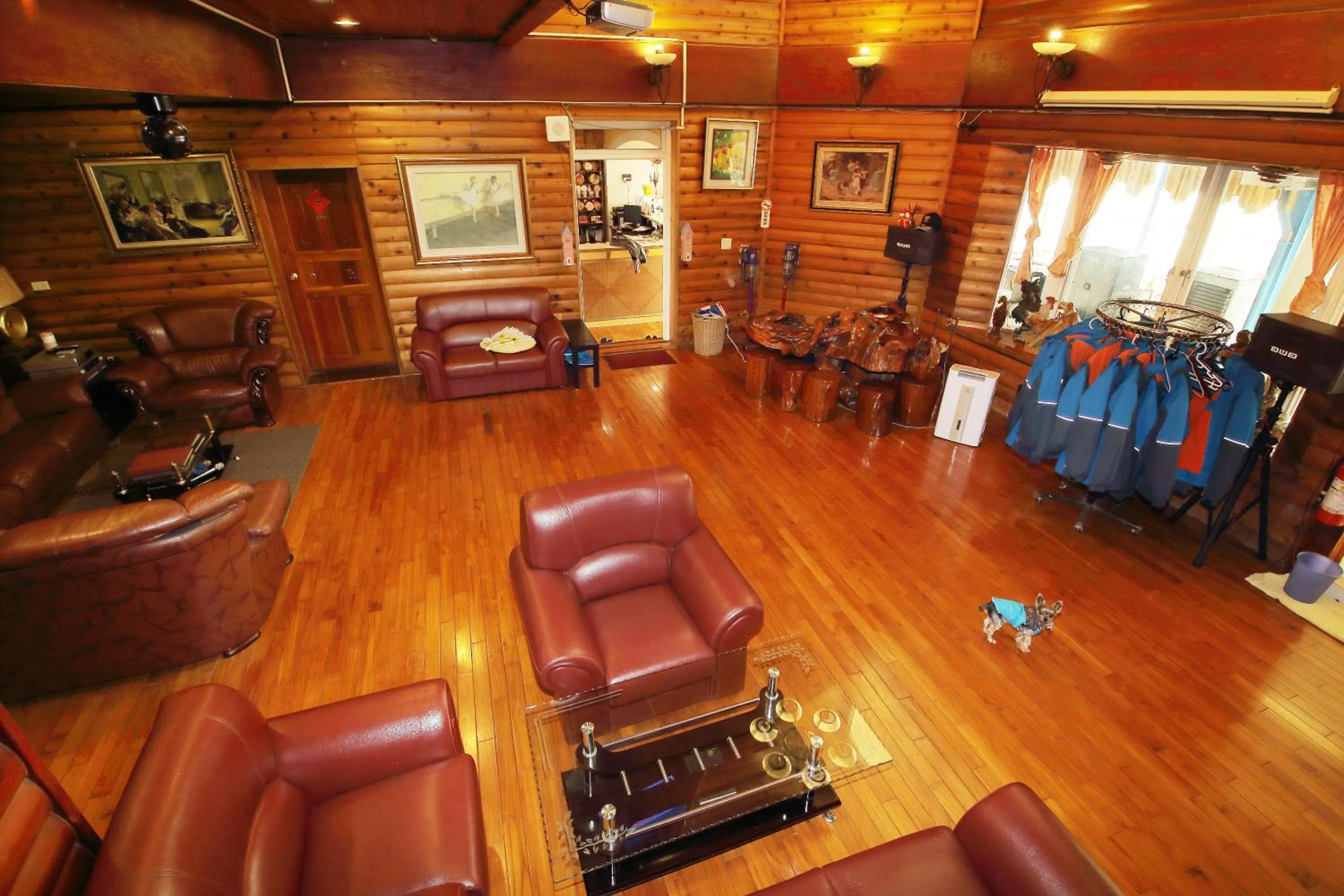 Property building in Cingjing Brilliant Twins of Seattle