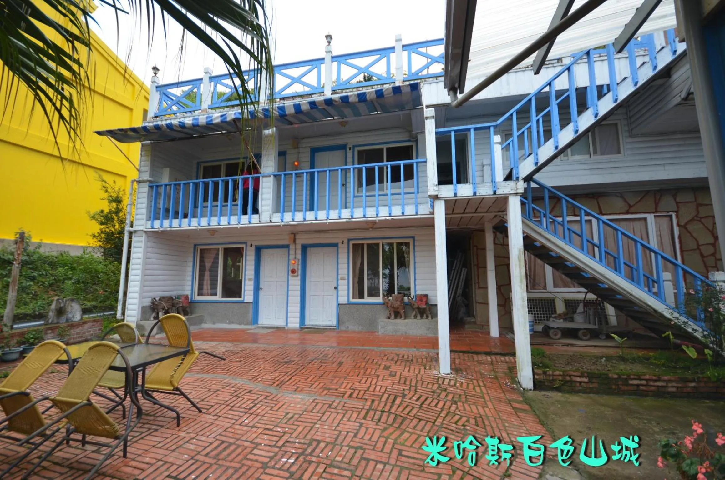 Property building in Cingjing Brilliant Twins of Seattle