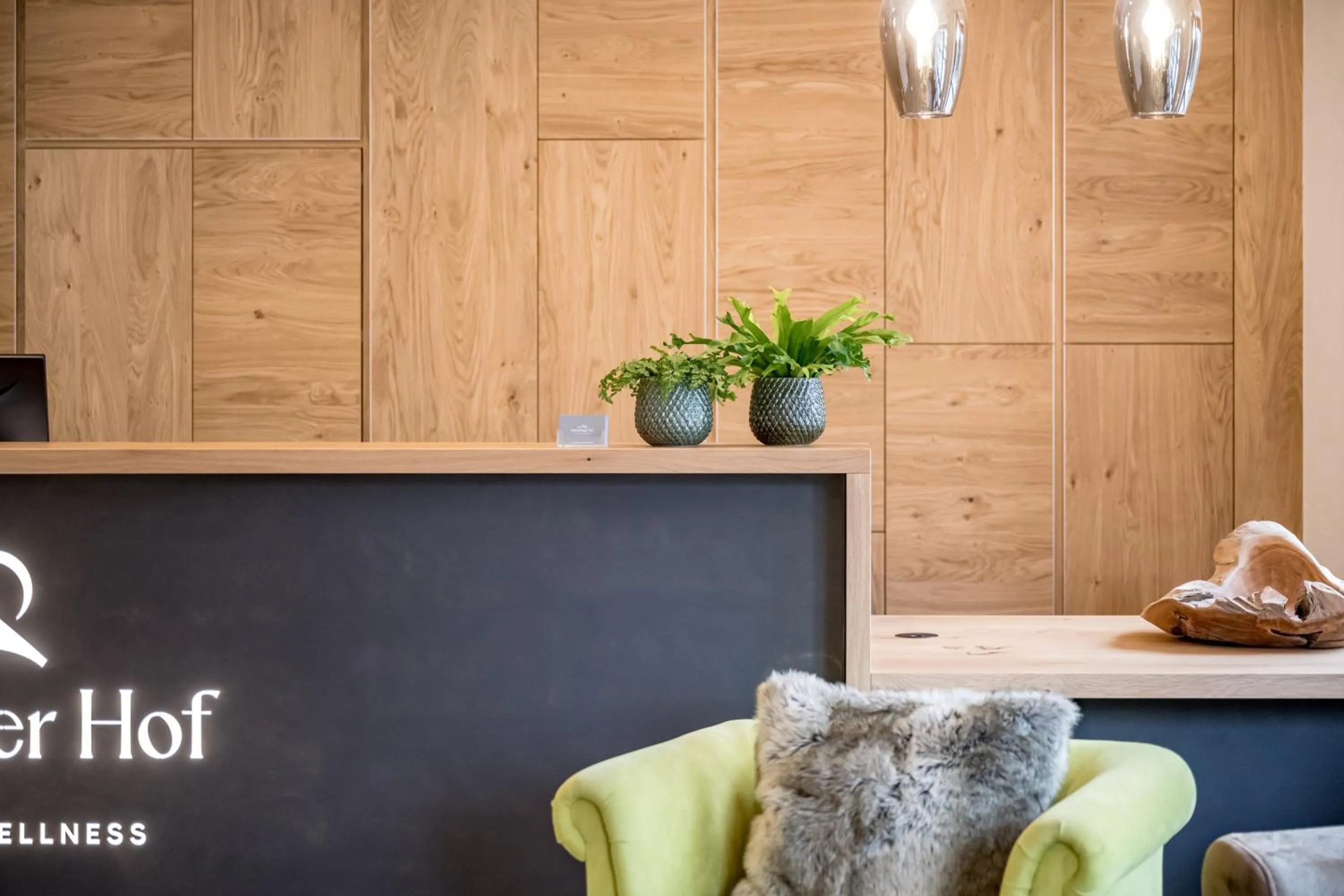 Lobby or reception in Ruhpoldinger Hof - Hotel & Wellness