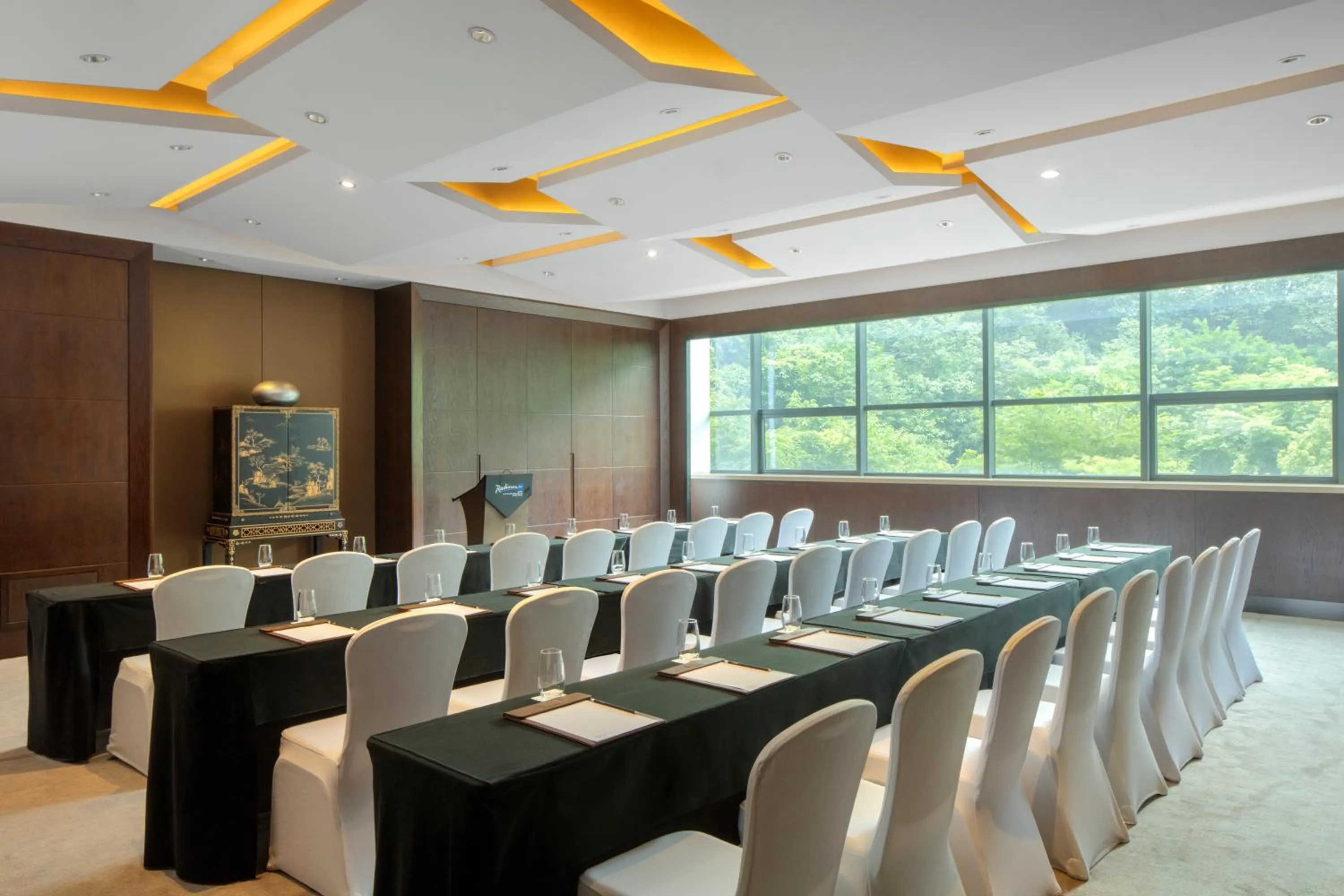 Radisson Blu Hotel Chongqing Sha Ping Ba