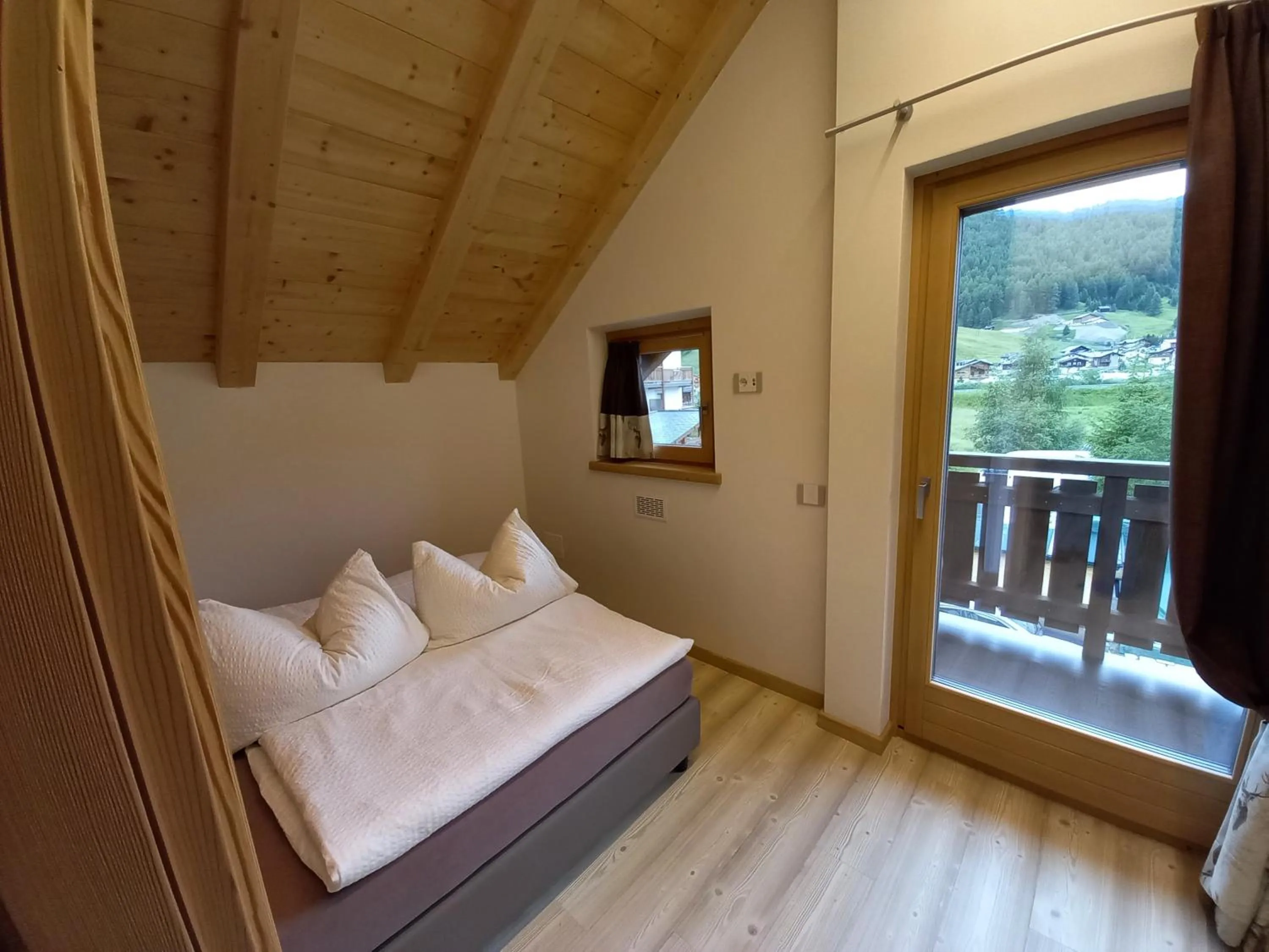 Bedroom, Bed in Chalet Shany